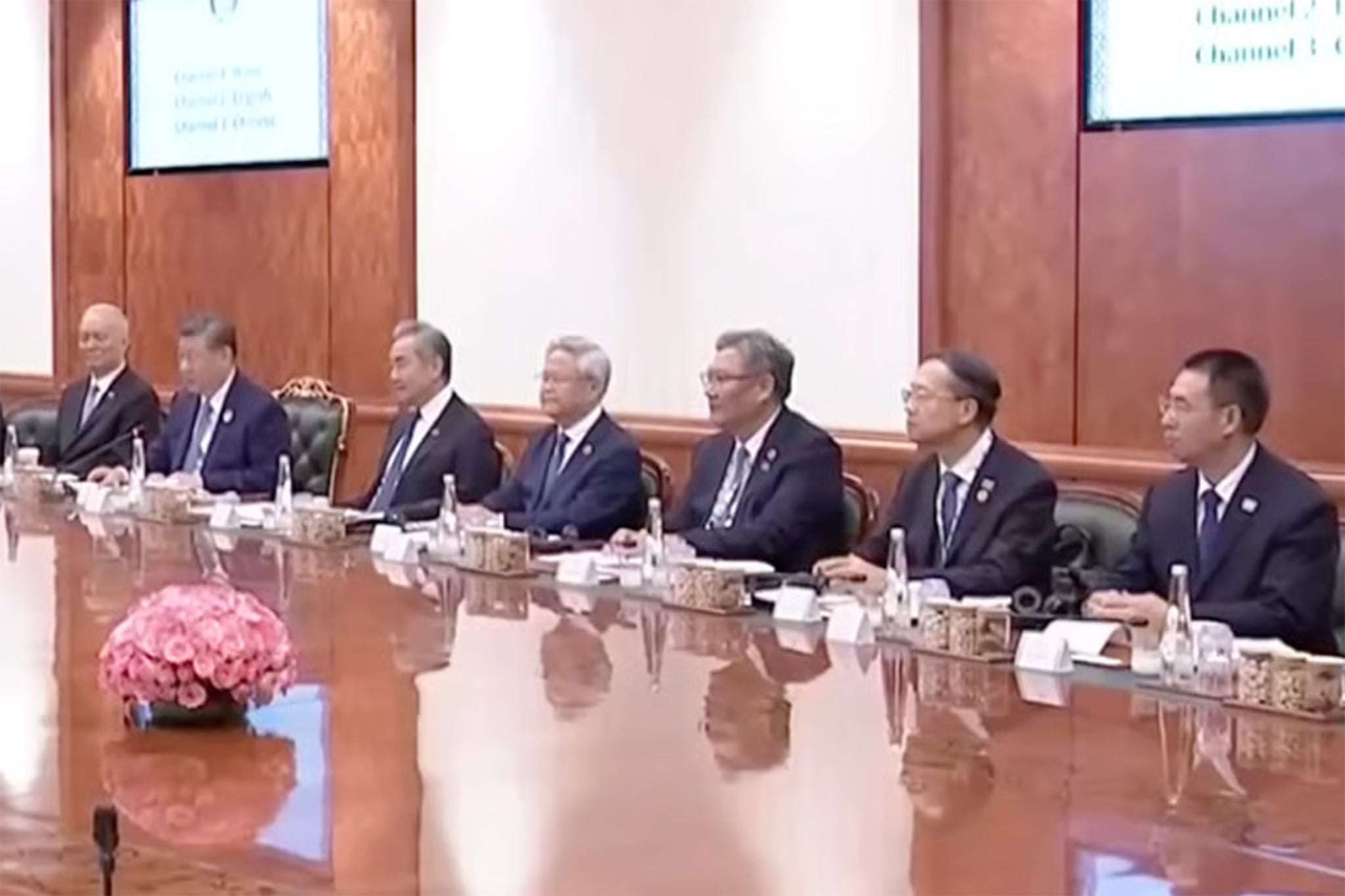 Zhou Hongxu, right, during Xi Jinping’s visit to India for the Brics summit (CCTV)