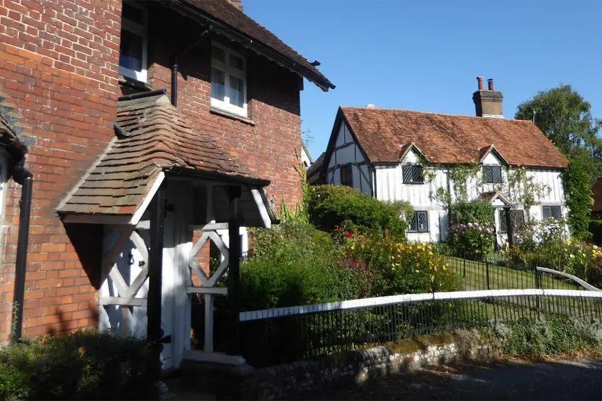 Village cut off and plunged into ‘absolute chaos’ by Harry Potter filming