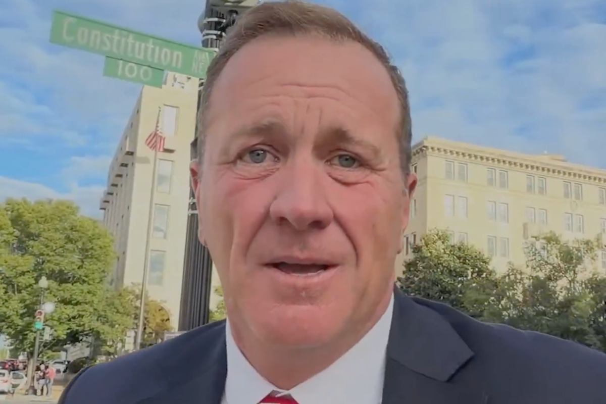 Senator behind viral Jack Smith gotcha blunder doubles down when confronted over error
