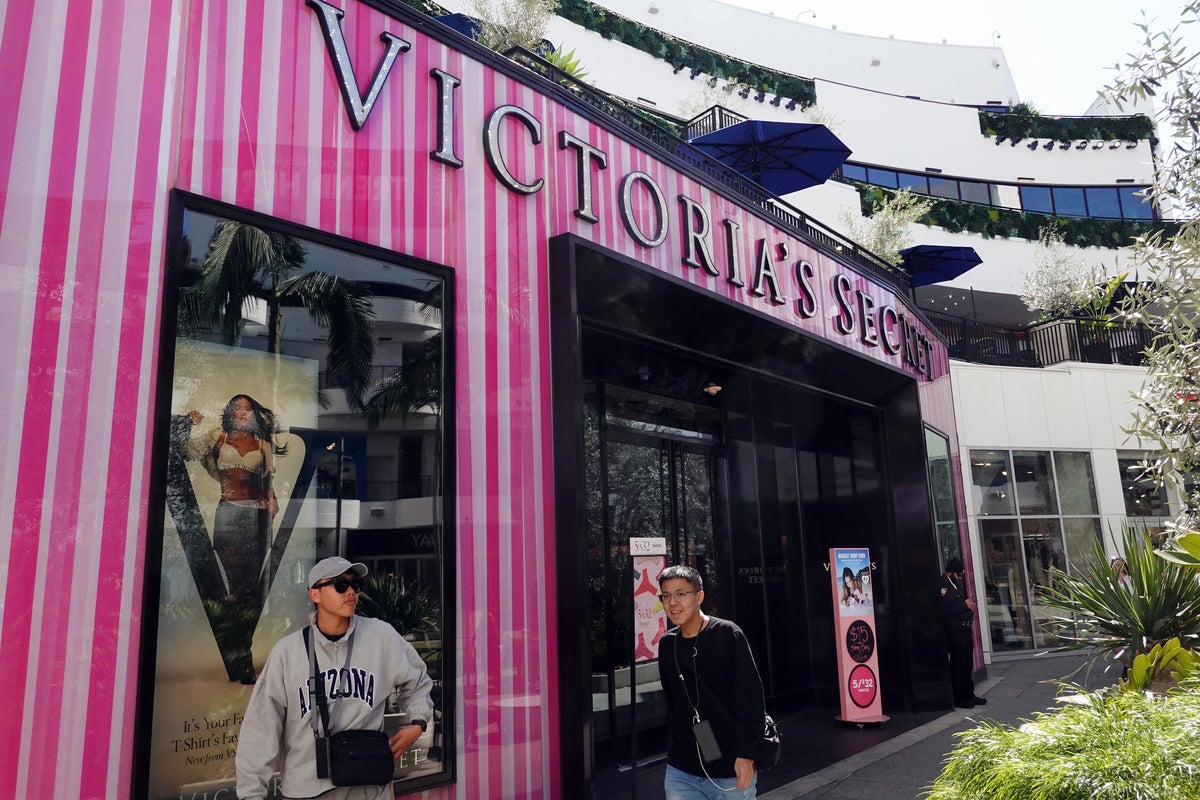 Model sues Victoria’s Secret for using too much of her face in an Instagram ad