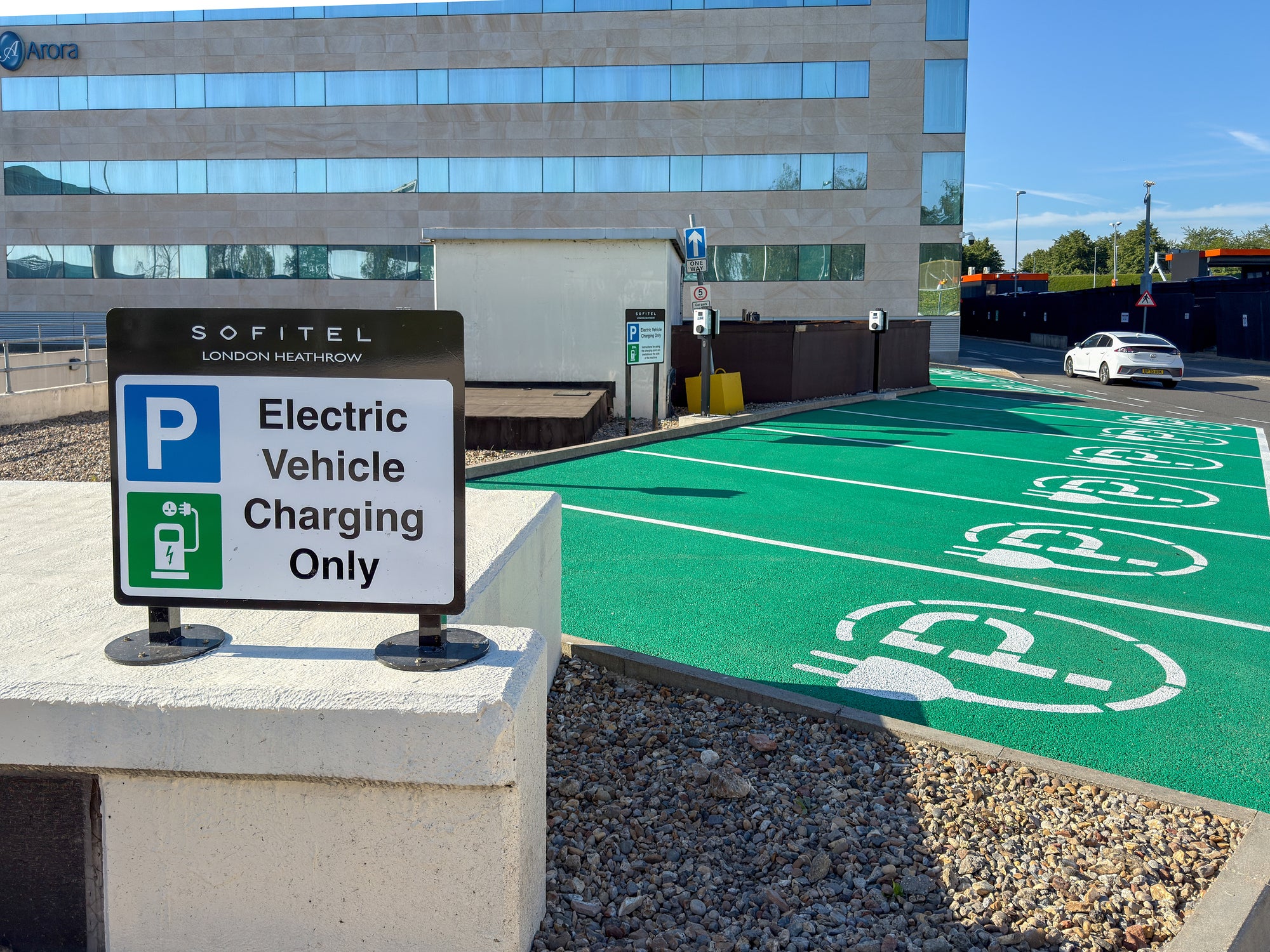independent.co.uk - Steve Fowler - Leaving your EV at the airport: Will the battery run down while you're away?