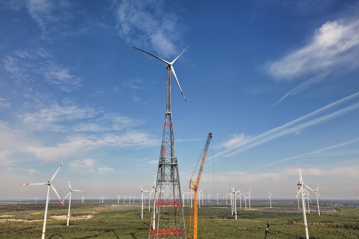 Wind turbine taller than the Eiffel Tower aims to boost German electricity production