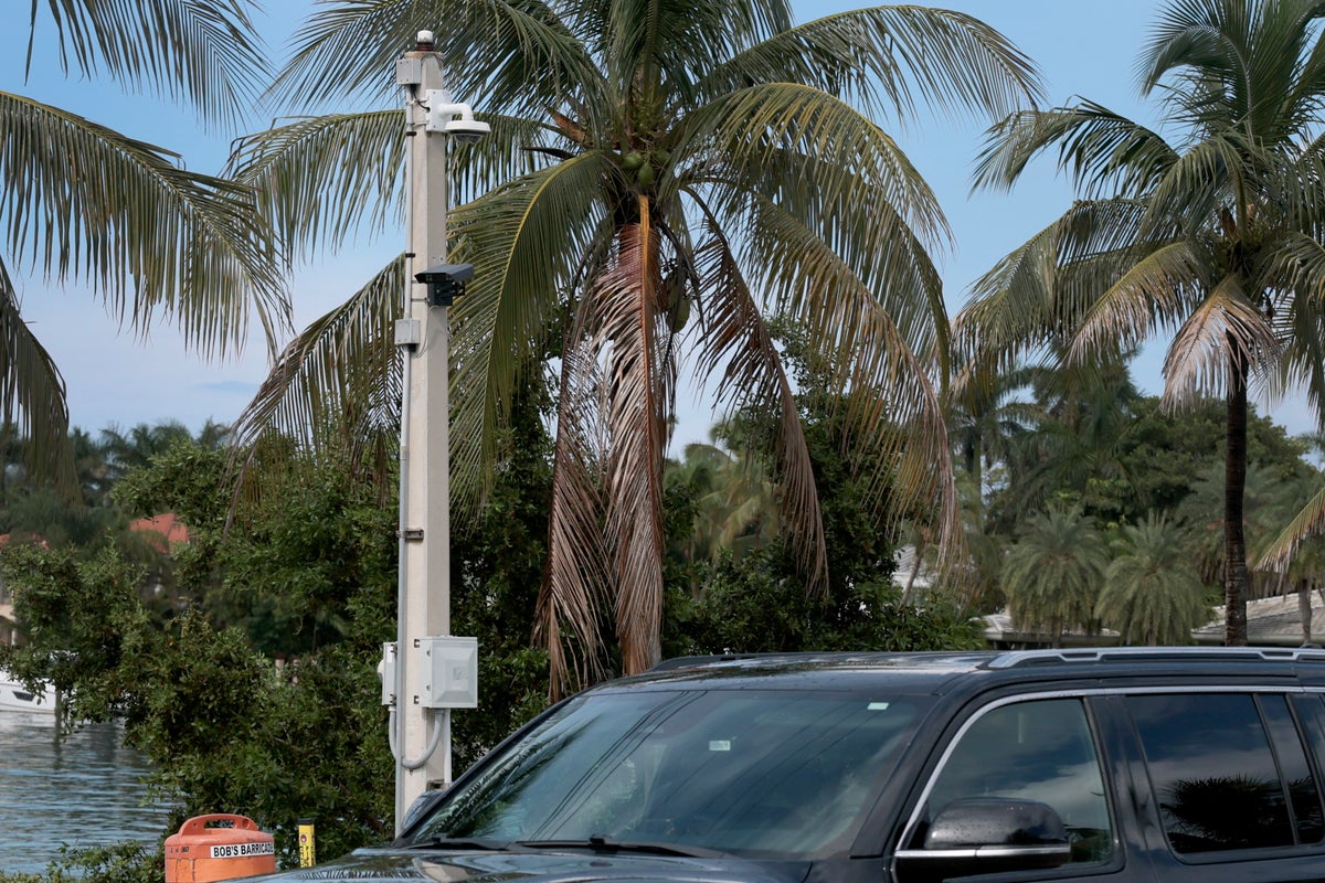 Flock cameras appear in Florida town – but nobody knows who is running them