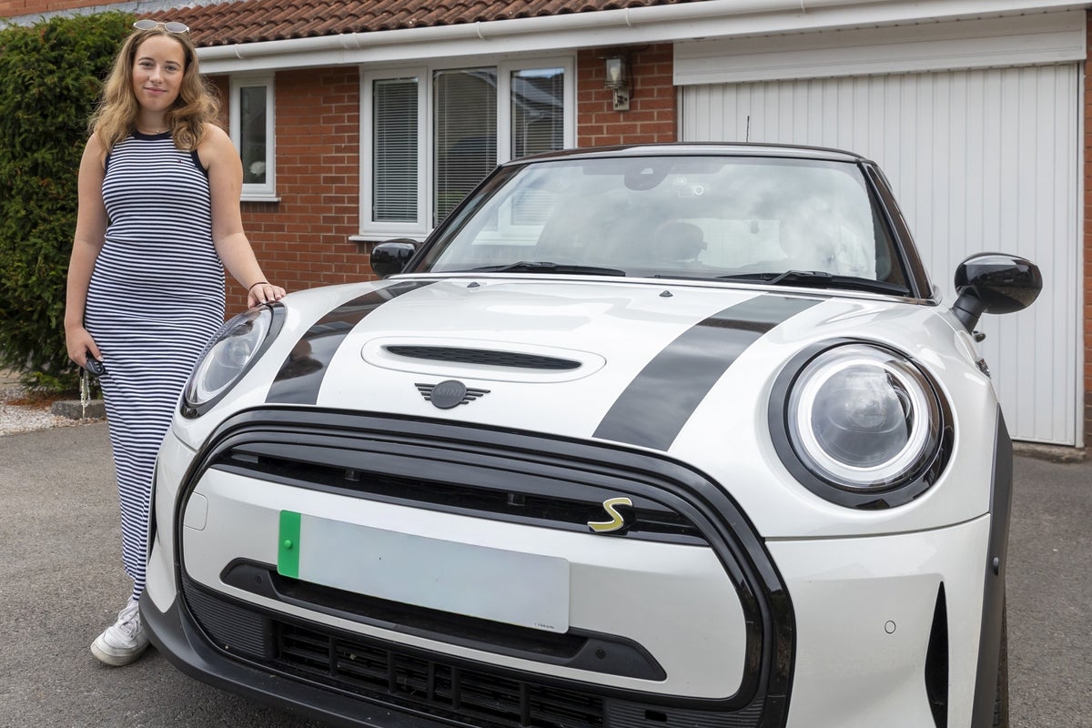 19‑year‑old buys used electric Mini for £3 a charge
