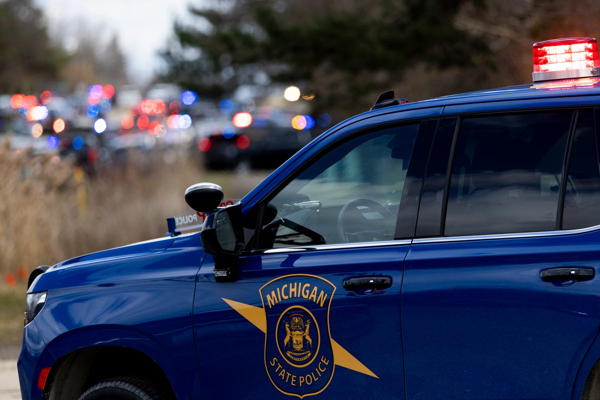 Police officer charged after 3-year-old son brings loaded gun to daycare