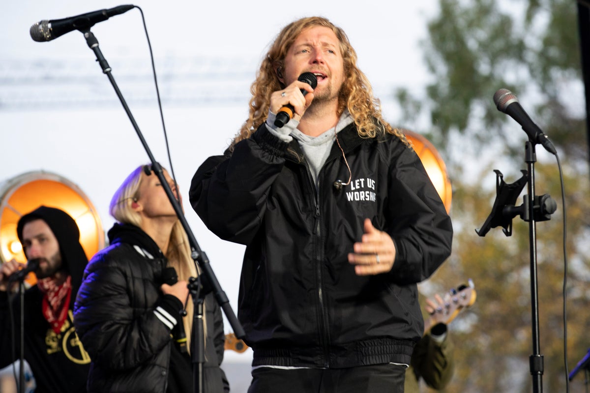 Sean Feucht faces revived fraud lawsuit over $250,000 donation claim