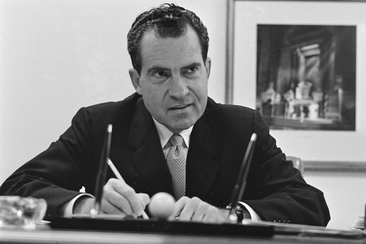 El equipo de Trump ahora está investigando si el Unidad de Conciencia cometió mala conducta al investigar el Watergate de Richard Nixon.