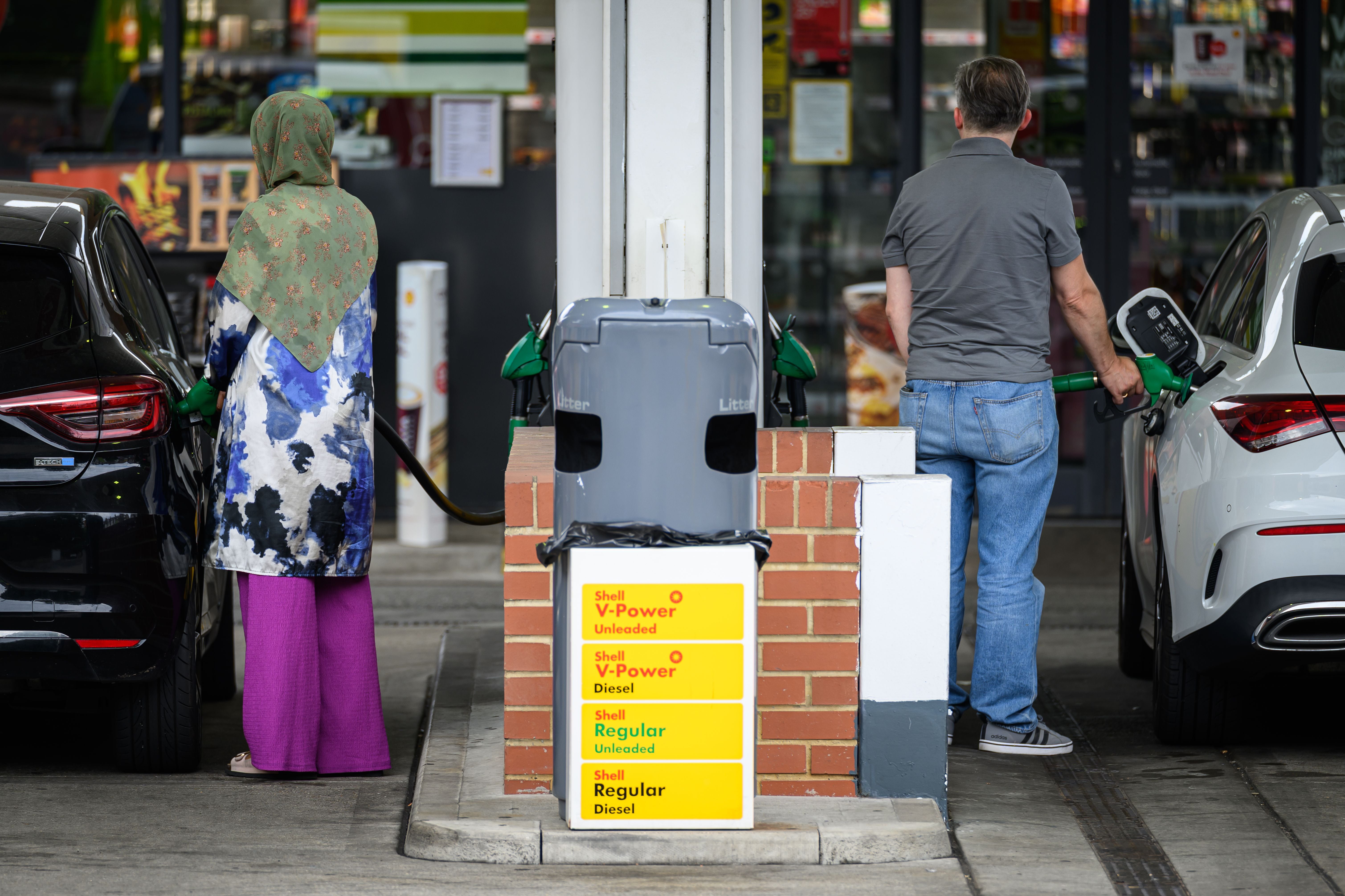 Fuel analysis by the RAC has shown that diesel has risen to a record of 200.01p a litre, meaning the cost of filling up an average family car now stands at £110 – close to £32 more than at the start of the US/Iran war