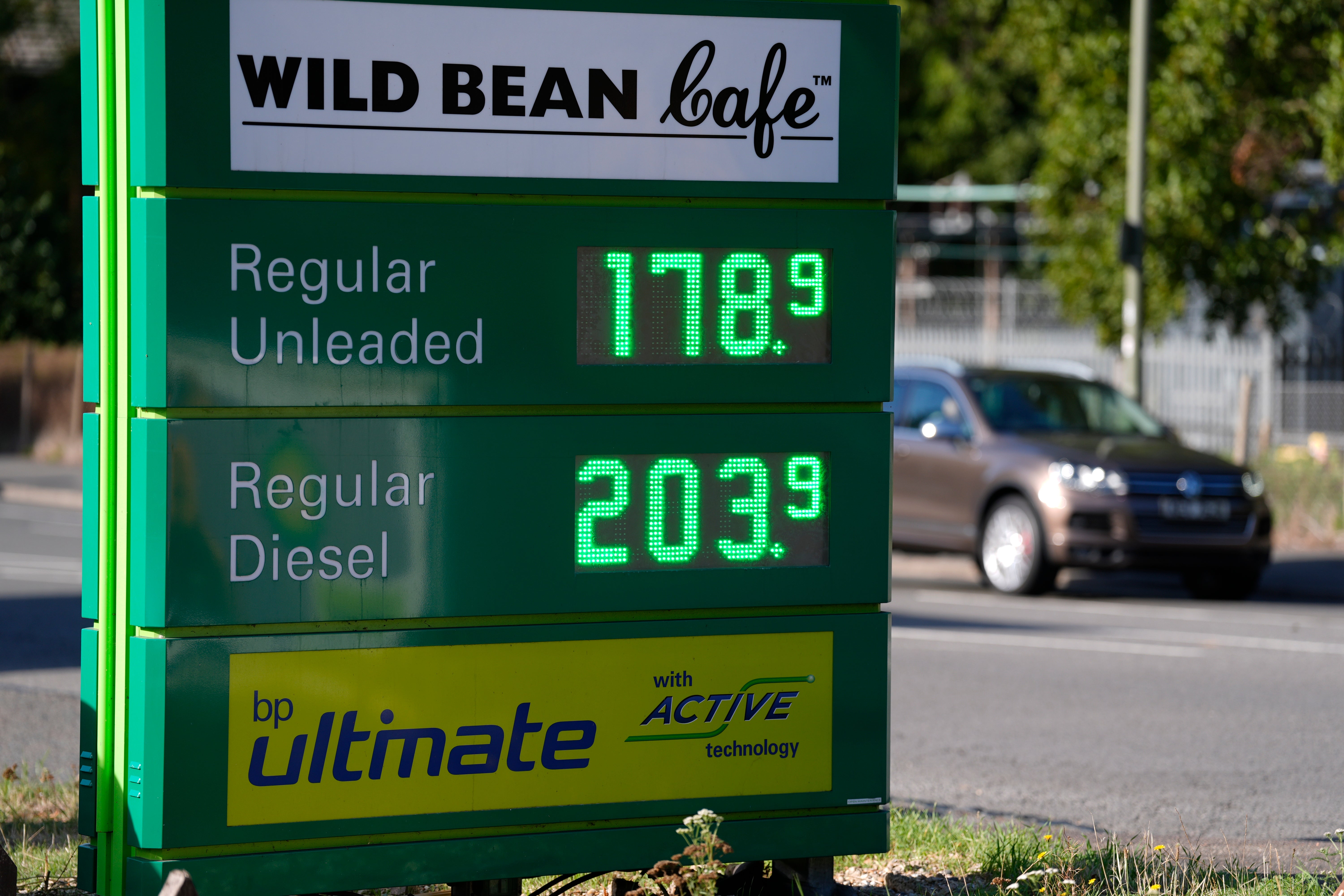 Average price of diesel hits new milestone as driving costs continue to ...