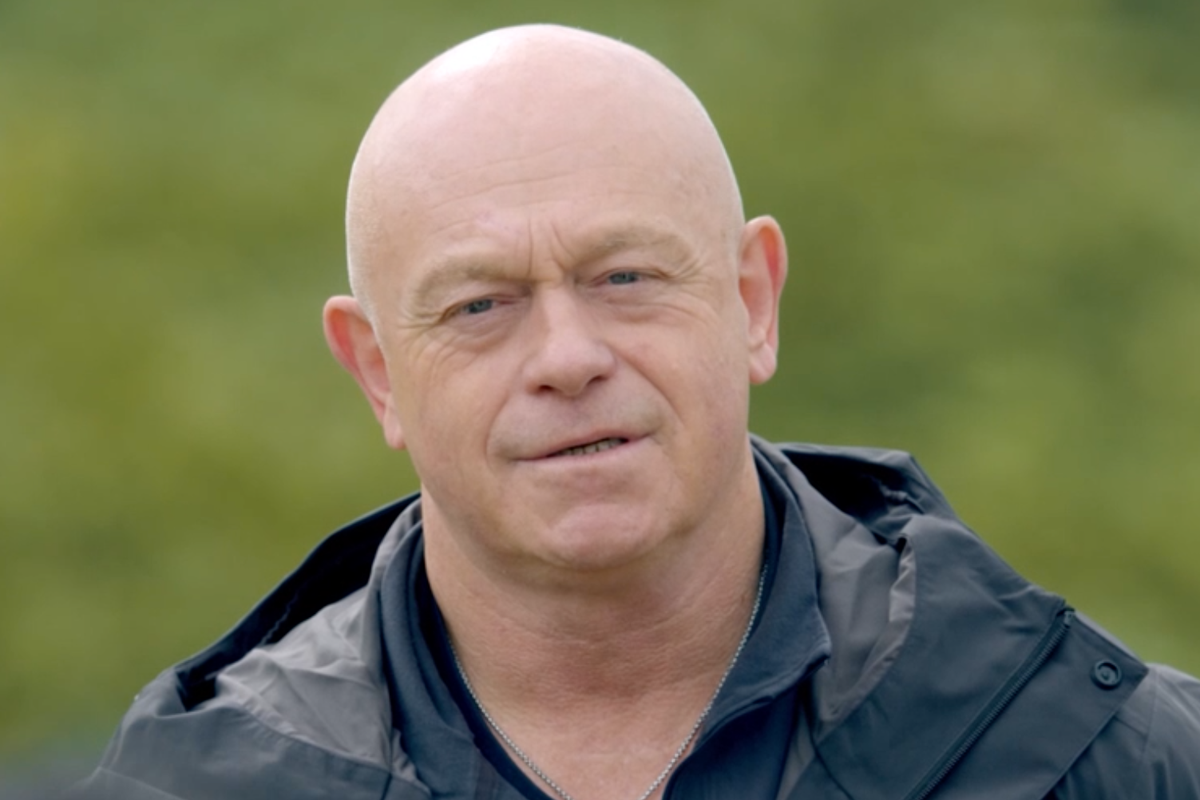 Celebrity Traitors 2026 live: First ‘murder’ and third Traitor revealed - as Ross Kemp draws suspicion