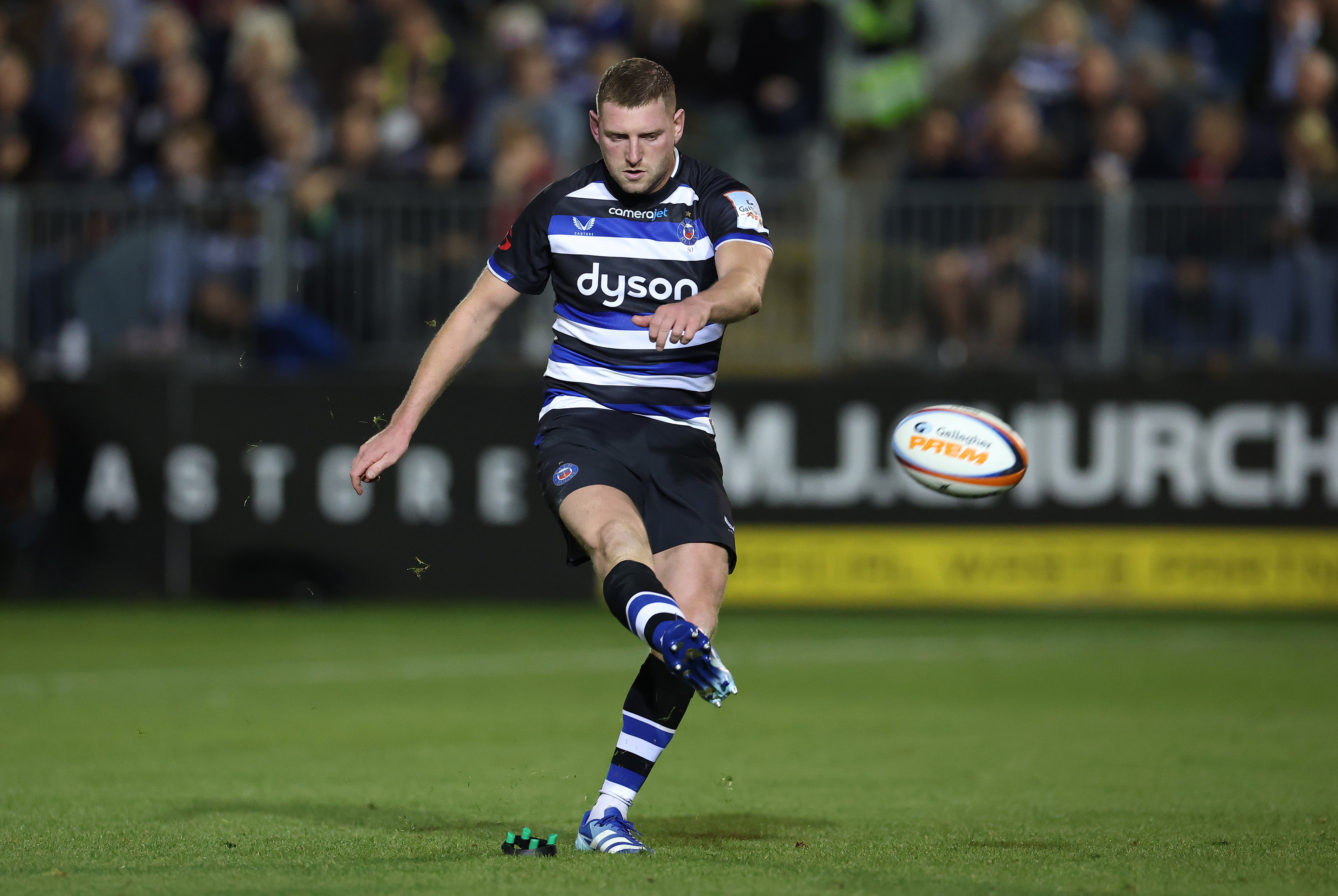 Finn Russell helped Bath to victory