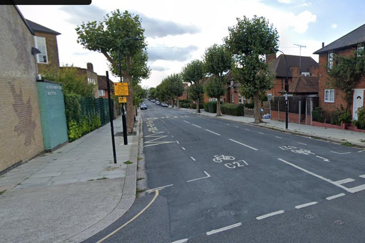Photo: The Independent East Acton Shooting Leaves Man Dead at Memorial Service