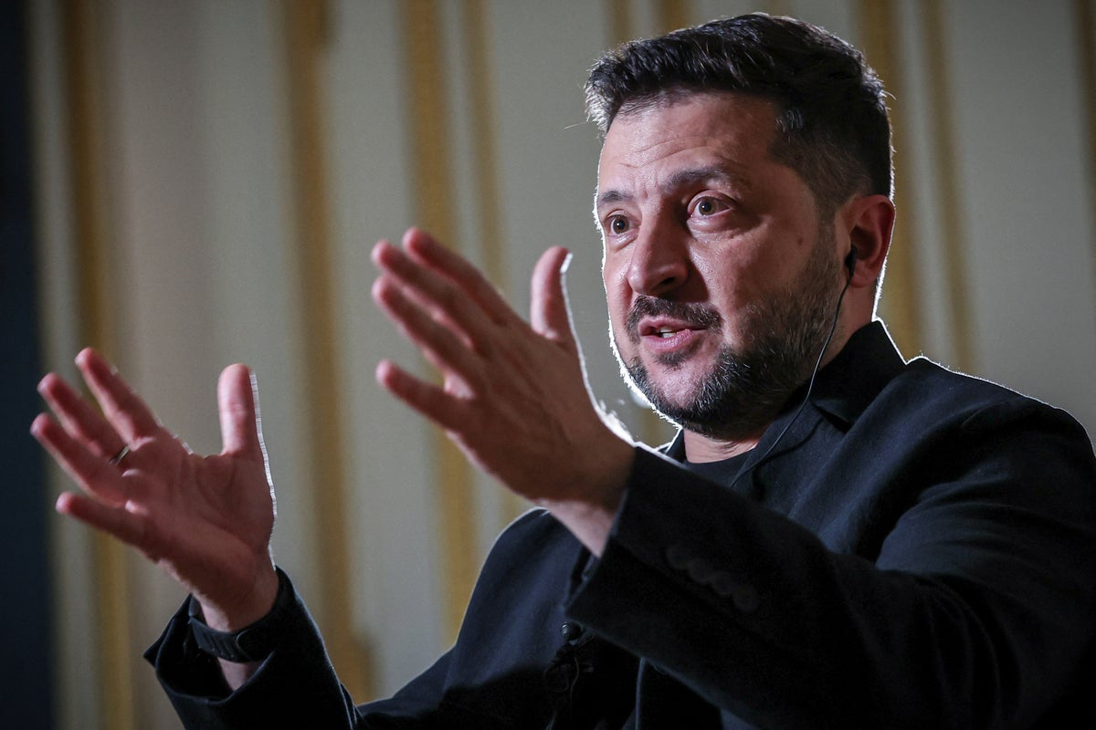 Zelensky vows Ukraine will strike Russian oil refineries after city bombardments