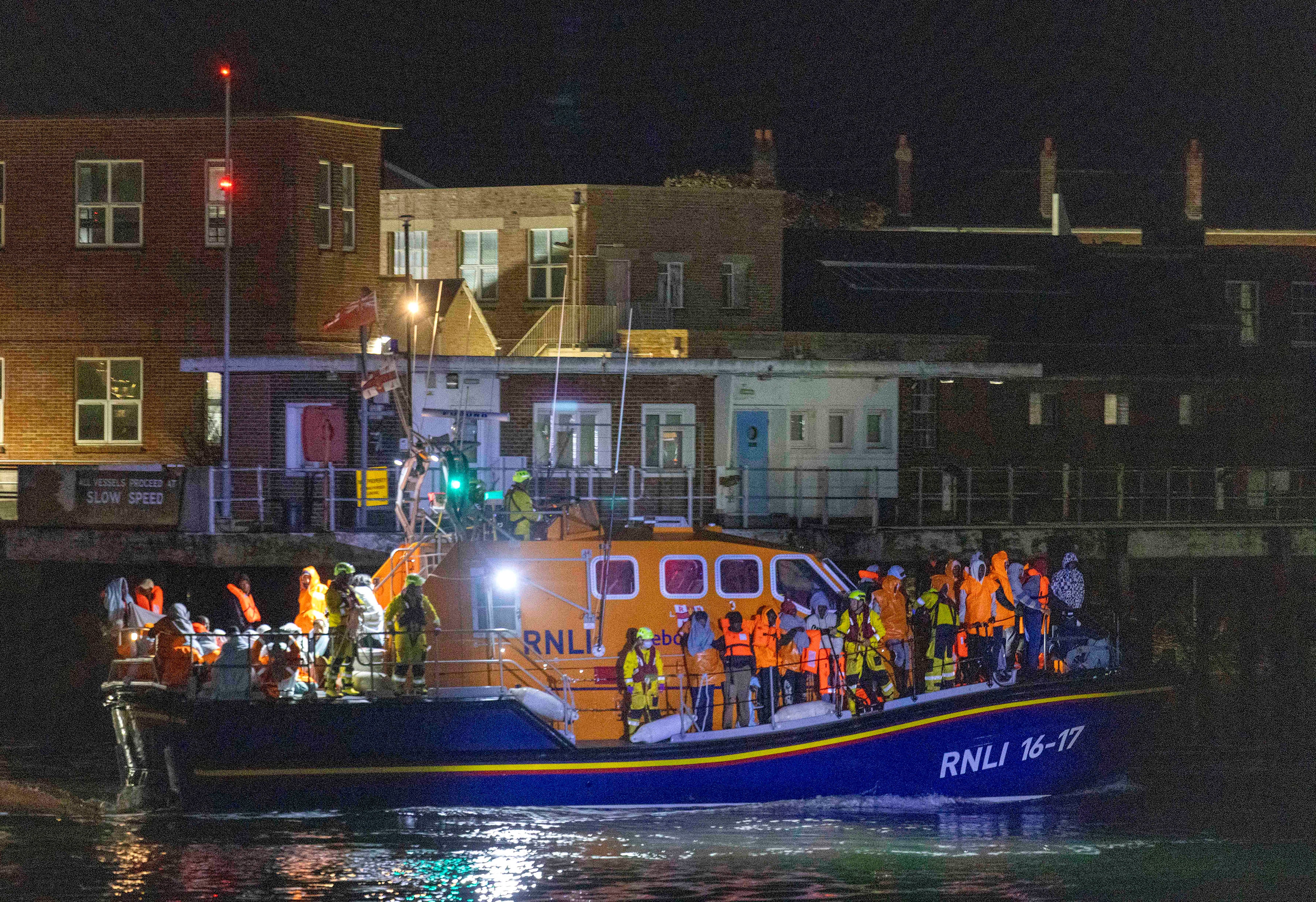independent.co.uk - Alex Bousfield - RNLI volunteers threatened on shipping channel radio after bringing migrants ashore