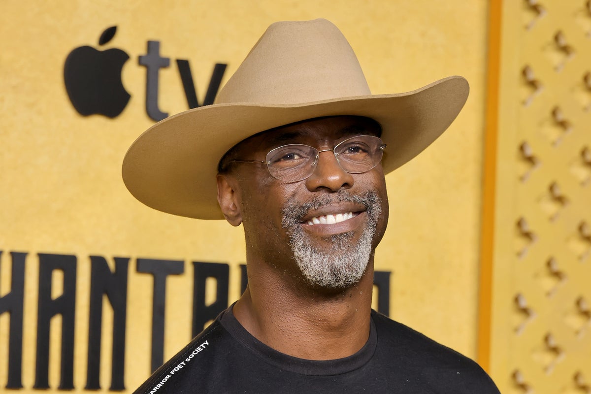 Grey’s Anatomy star Isaiah Washington reveals his wife died 16 months ago amid rumors
