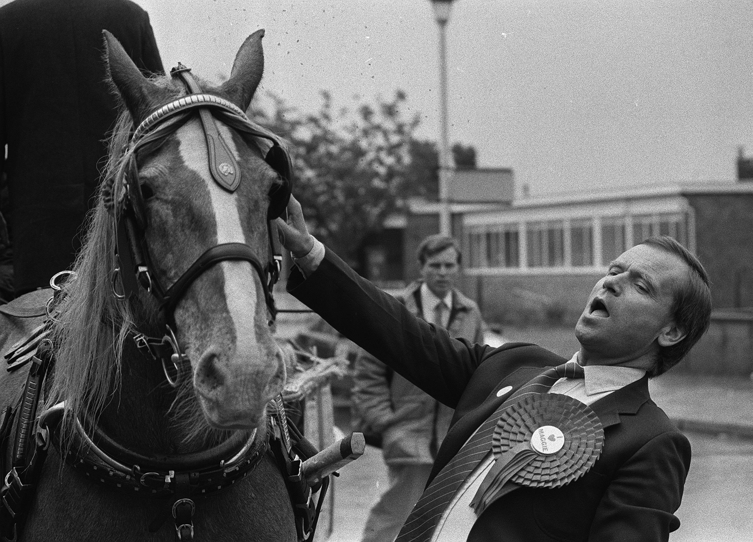 Archer has died aged 86