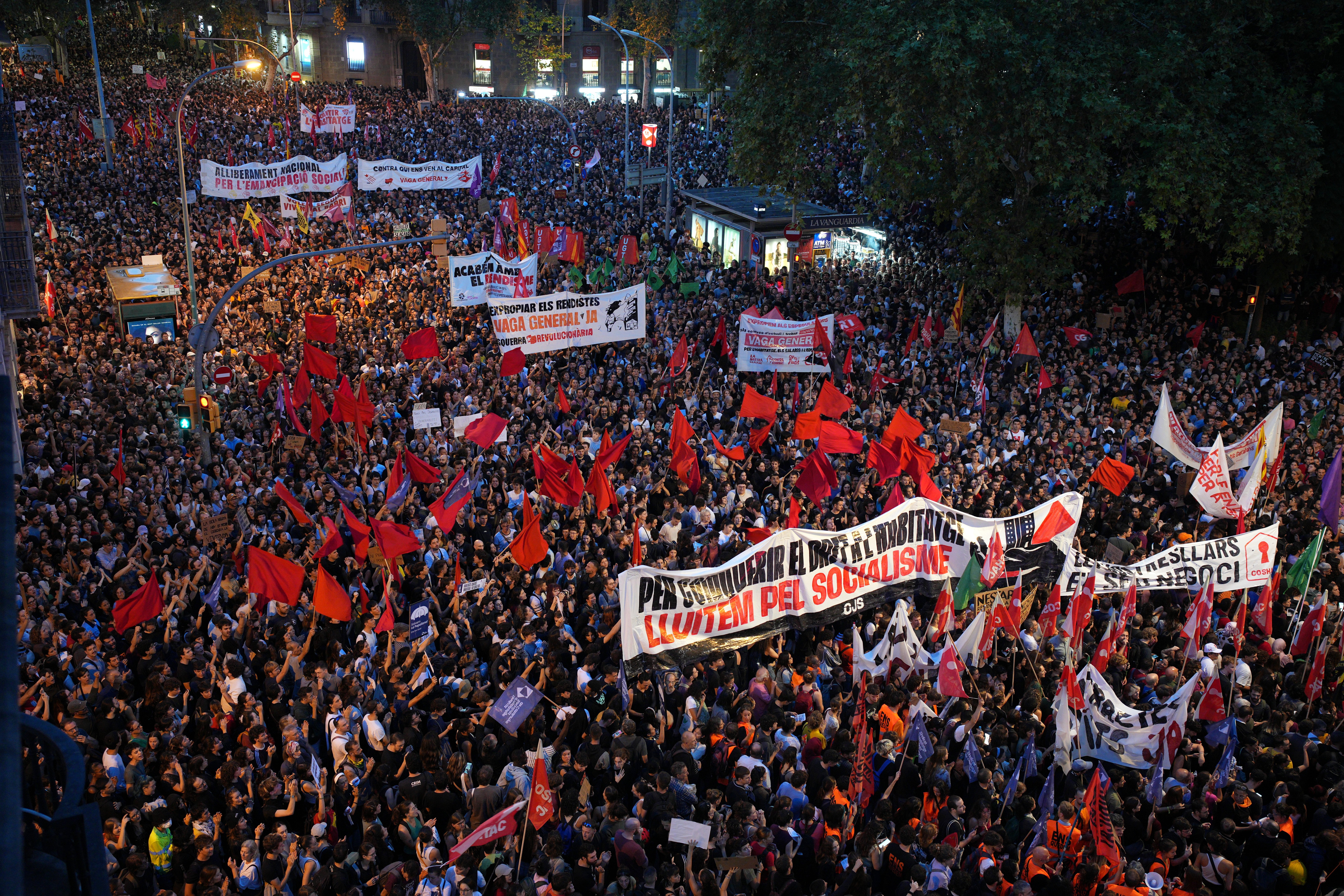 independent.co.uk - Via AP news wire - Spain's government to approve urgent housing measures after a night of unrest in Barcelona