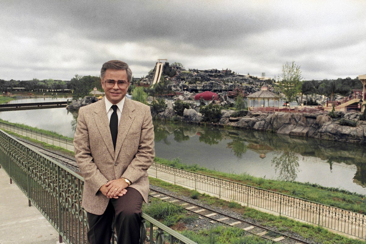 Jim Bakker, Televangelist and Co-founder of PTL Club, Dies at 86