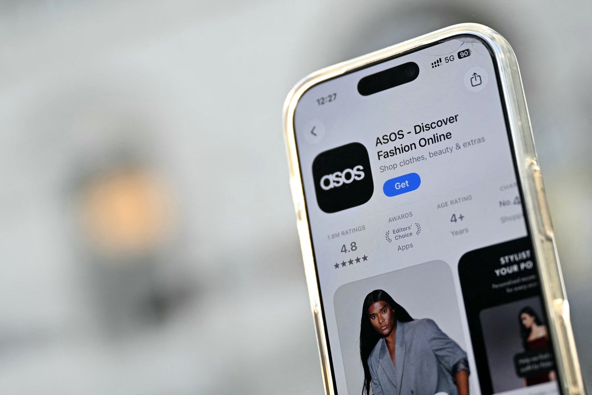 Asos customers receive threatening notification in apparent cyber attack