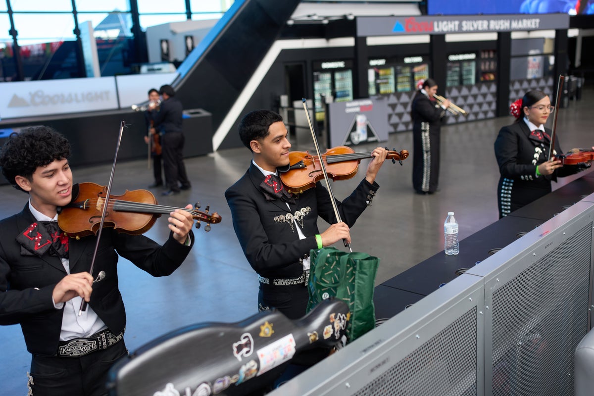 UNLV launches first mariachi minor as student prepares to graduate