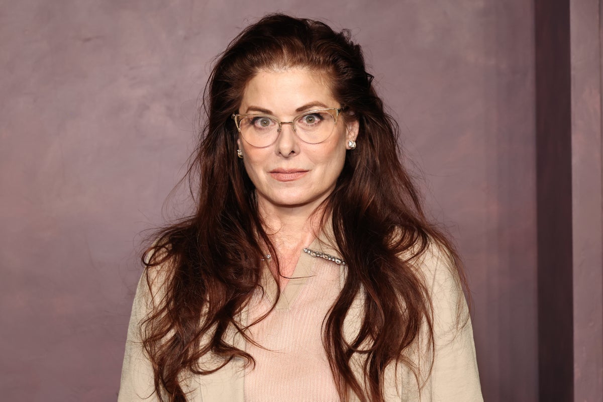 Debra Messing facing intense backlash over support of Trump-backed politician: ‘Is someone playing a joke?’