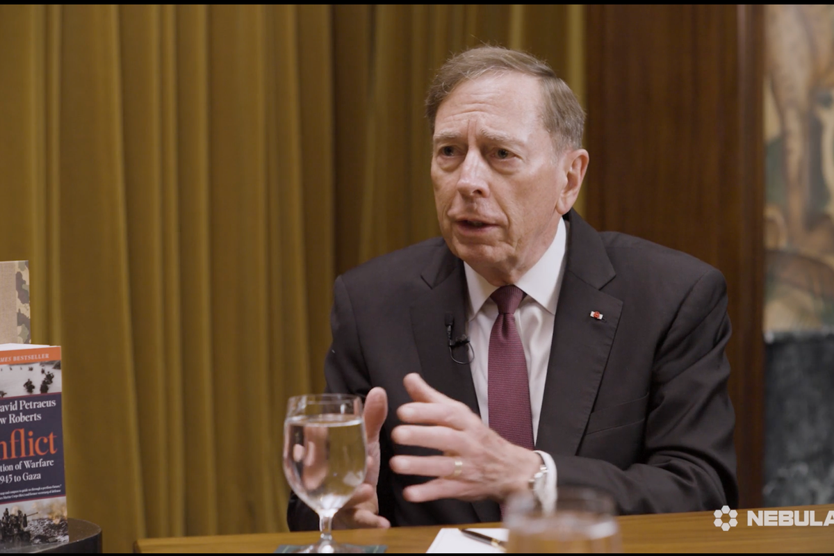 Former CIA chief Petraeus says AI officers could make battlefield decisions by 2030
