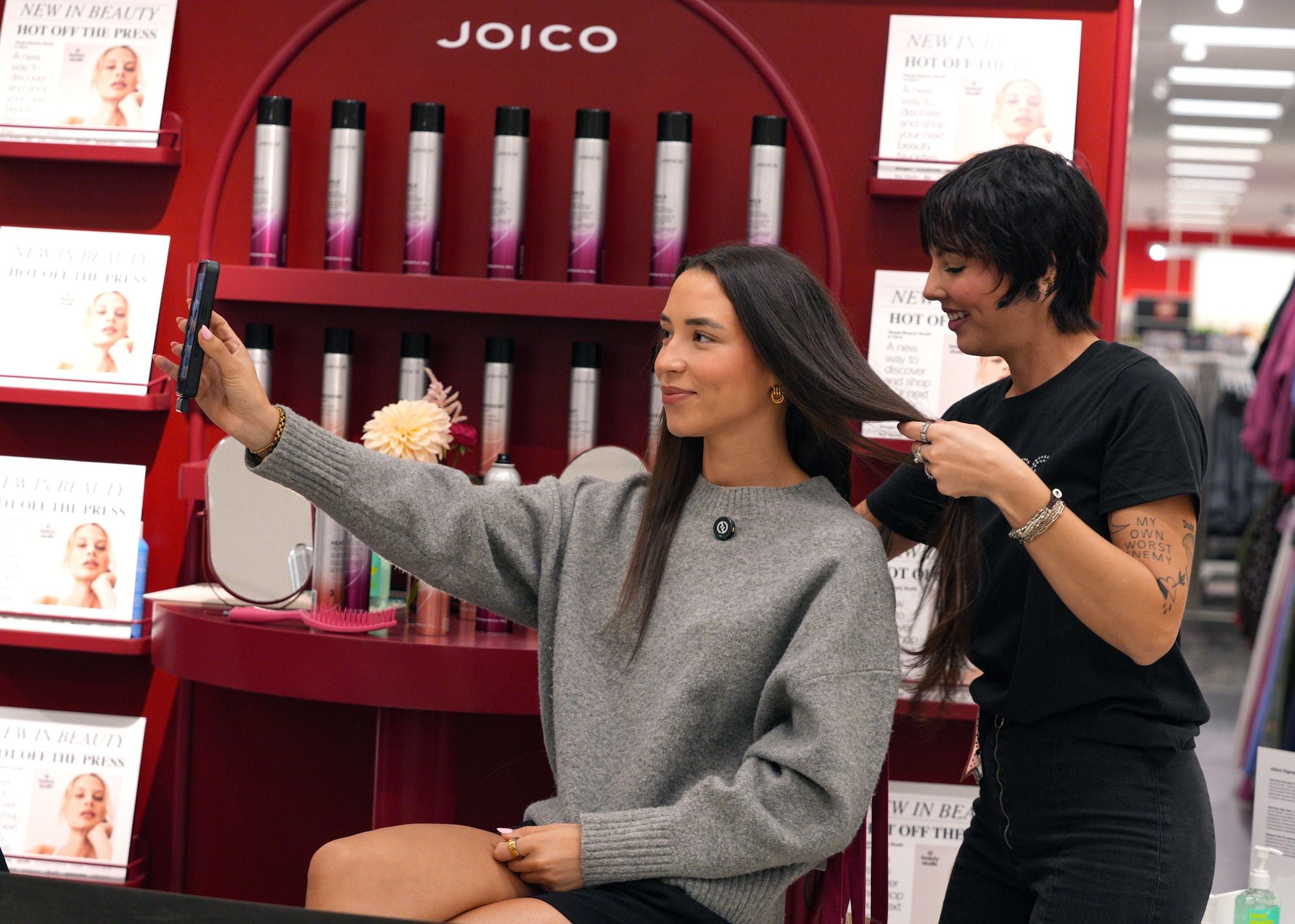 independent.co.uk - J.R. Duren - Brick and mortar revival? Retail giants say they don't fear AI. Yet