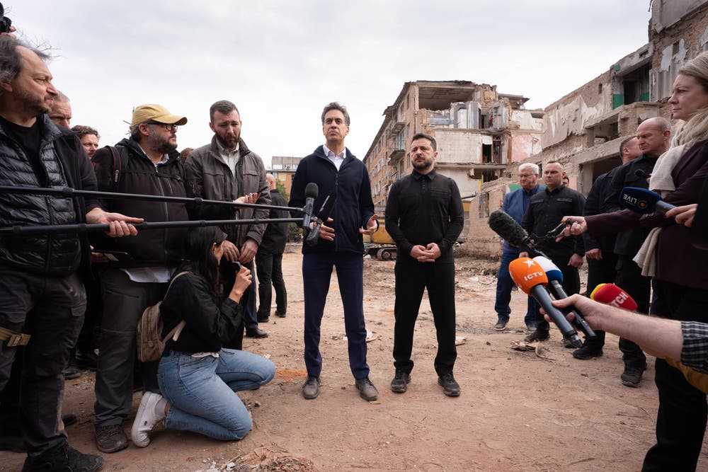 Reference Visit Ed Miliband announces new sanctions on Russia during visit to Ukraine ...