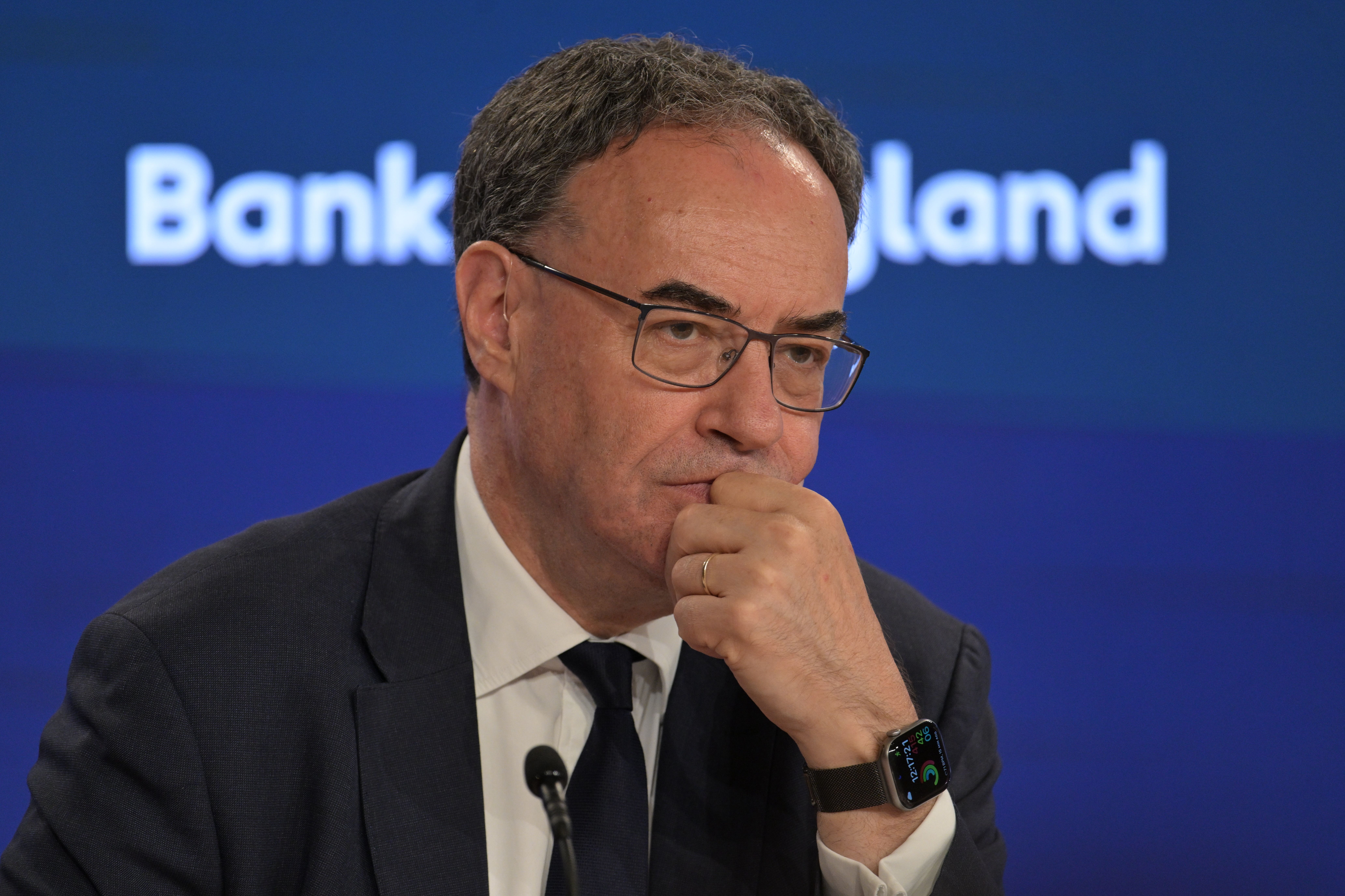 independent.co.uk - Anna Wise - Low growth and successive shocks erode public finances, Bank boss says