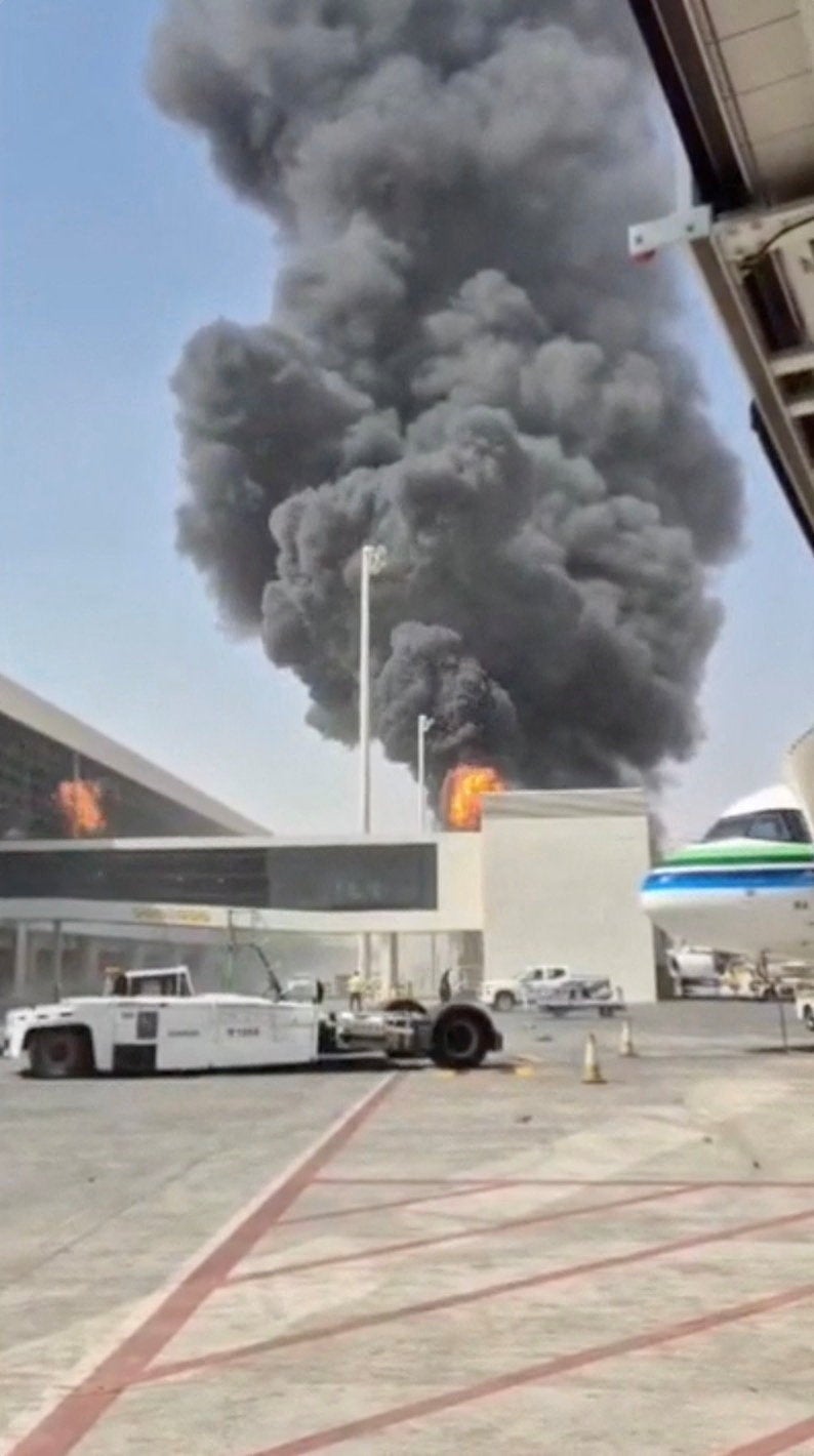 Houthi missile strike damages Saudia plane and halts Riyadh flights