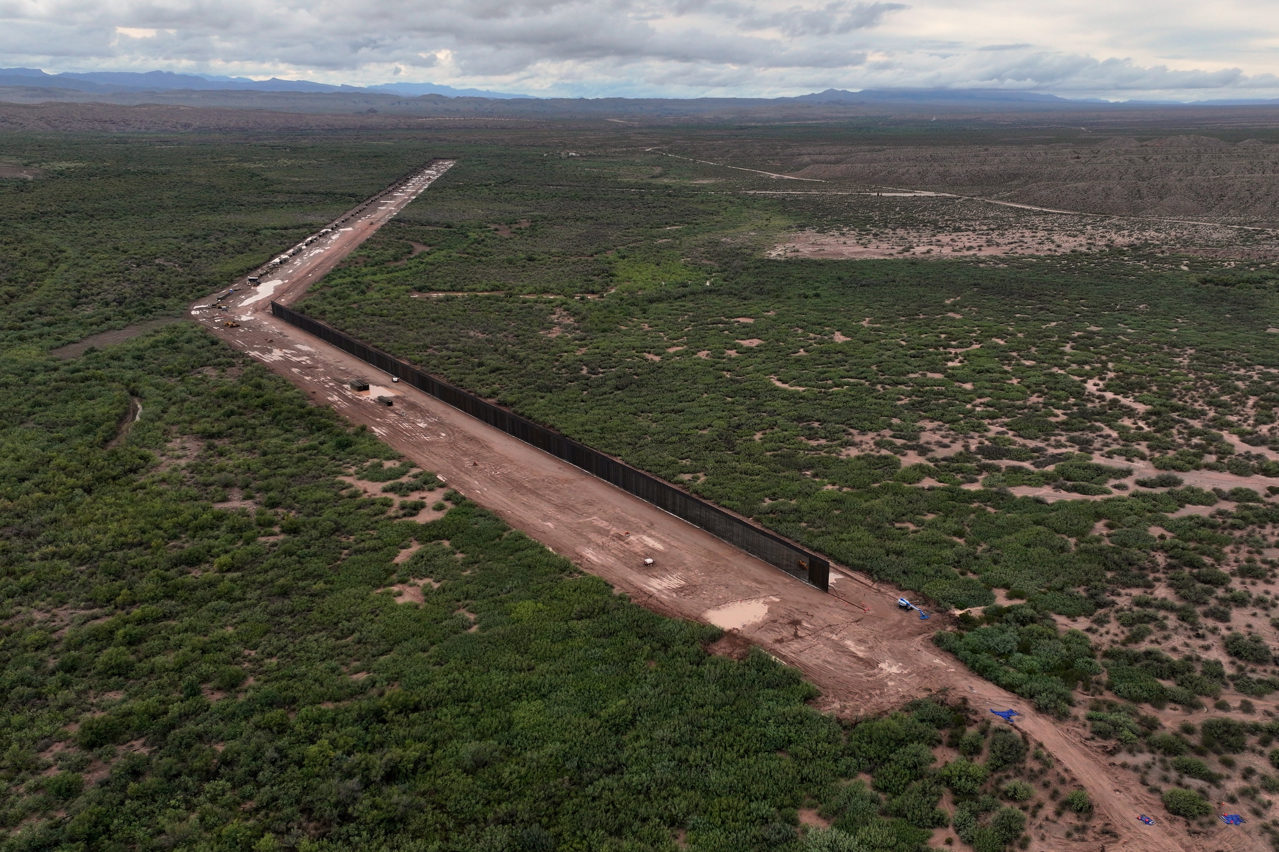 AP Exclusive: Trump’s border chief defends wall plans in Texas’ Big ...