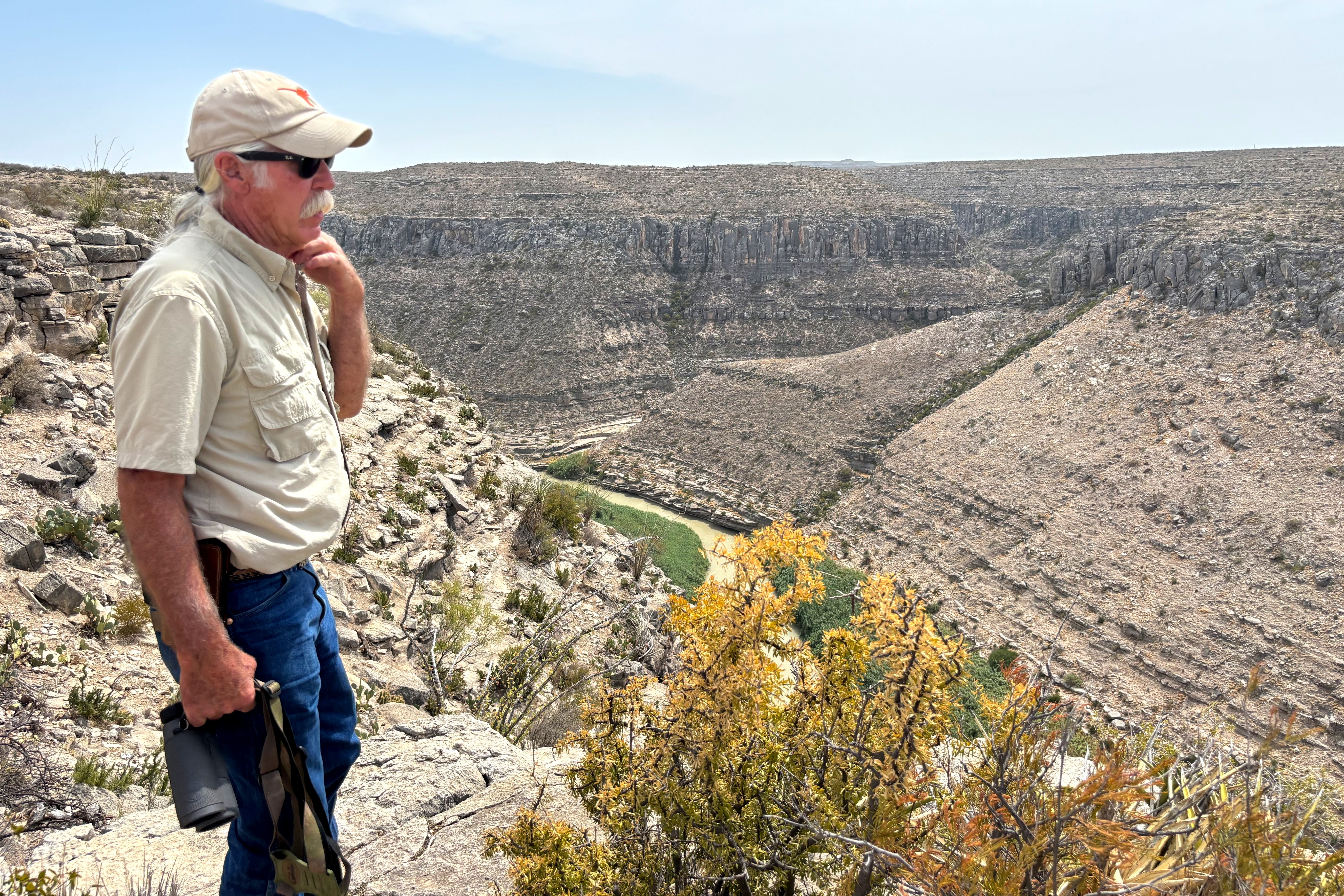 Trump is desperate to get his border wall built. Texas landowners are ...