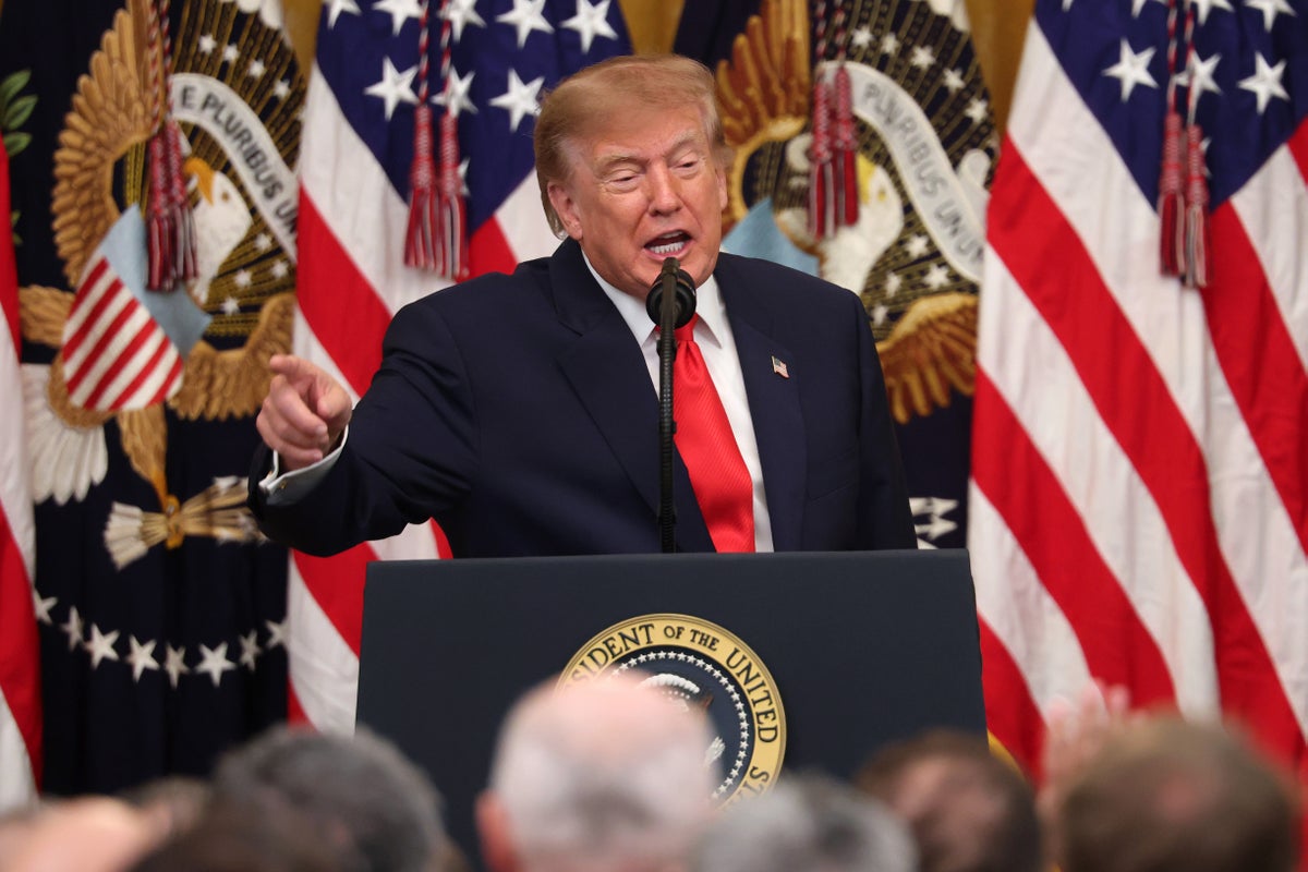 Trump Criticizes Democratic Cities, Demands Columbus Statue