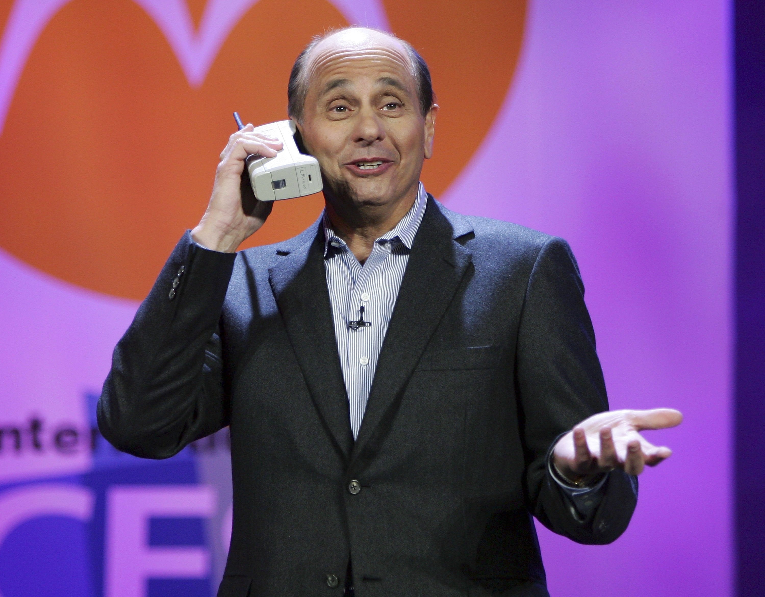 From brick phones to AI glasses: How tech took over our lives in 40 years