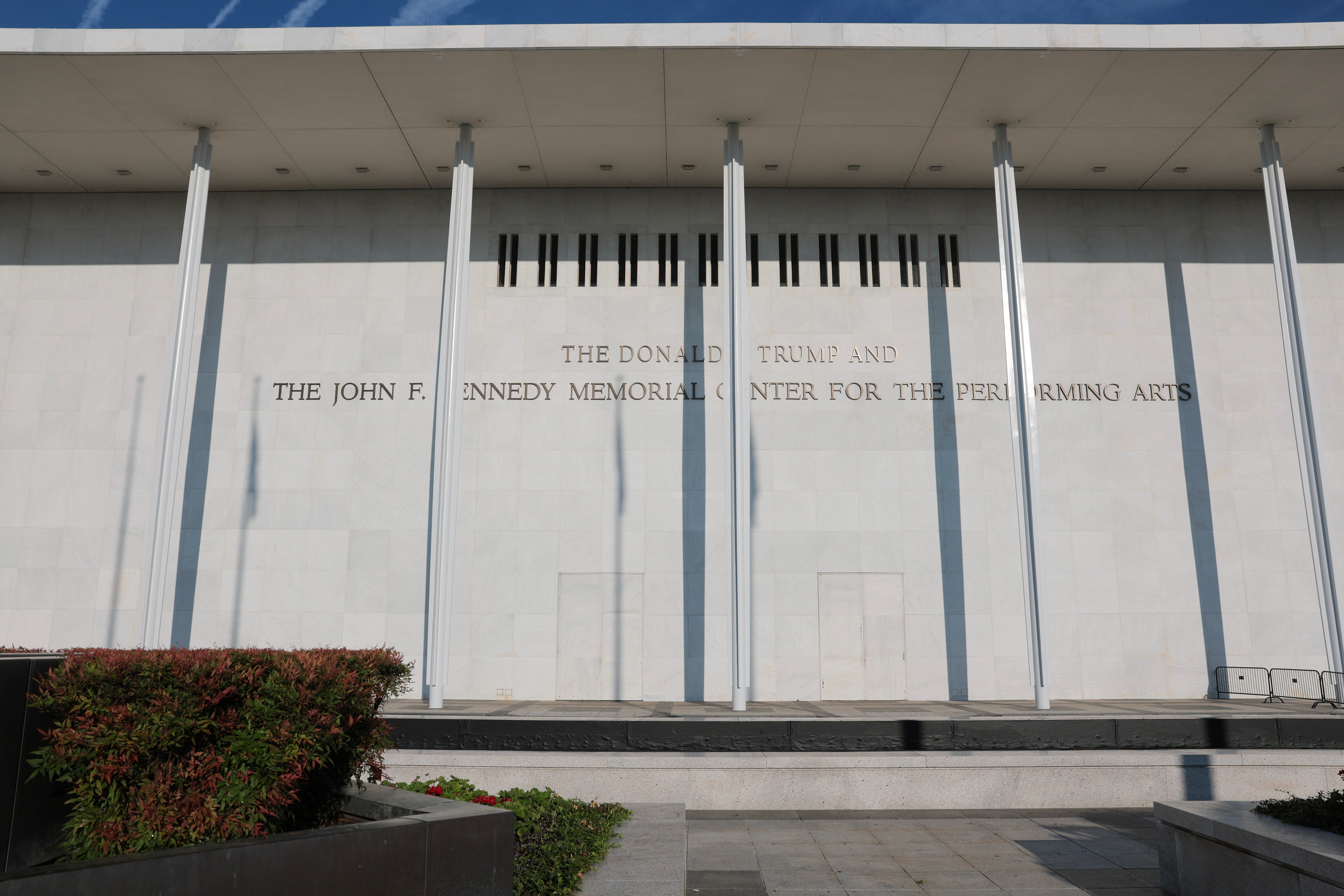 Judge orders to Kennedy Center to turn over financial records as DOJ fights to keep Trump’s role secret