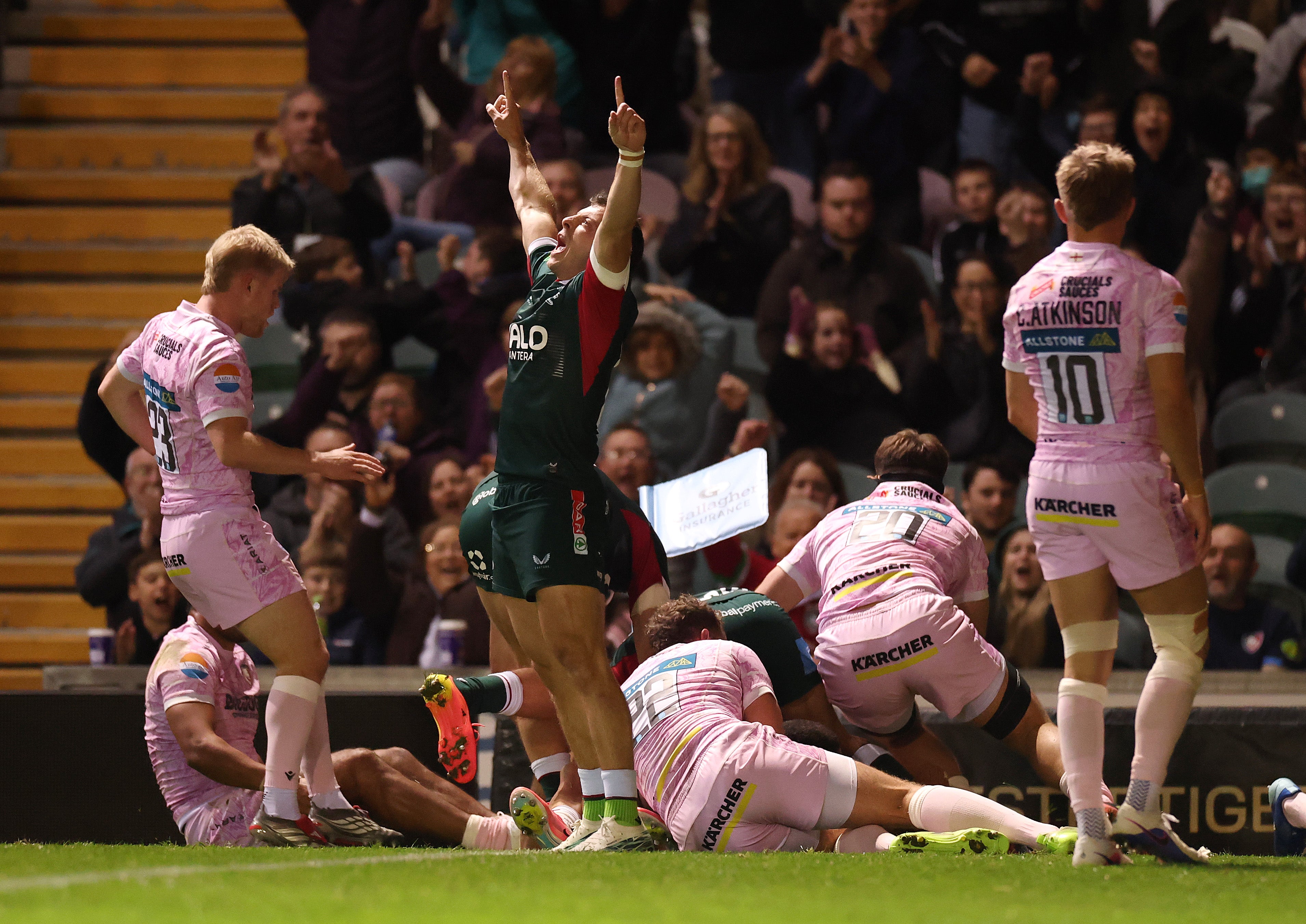 Leicester rally from 14 points down to beat Gloucester 38-31