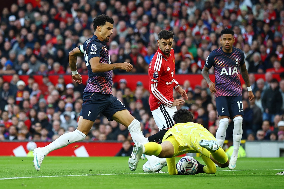 Man United vs Tottenham LIVE: Kudus and Solanke waste chances as Spurs dominate opening stages