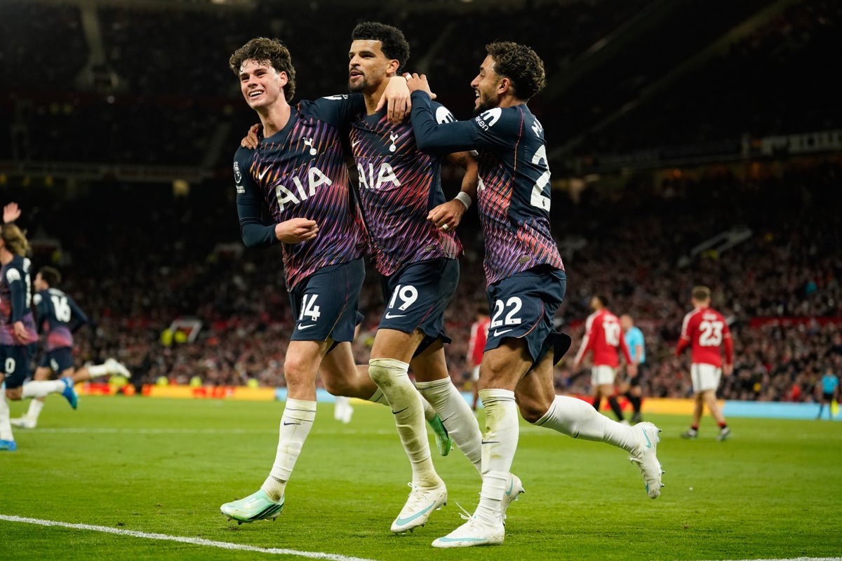 Man United vs Tottenham LIVE: 10-men Spurs secure late draw through Dominic Solanke goal