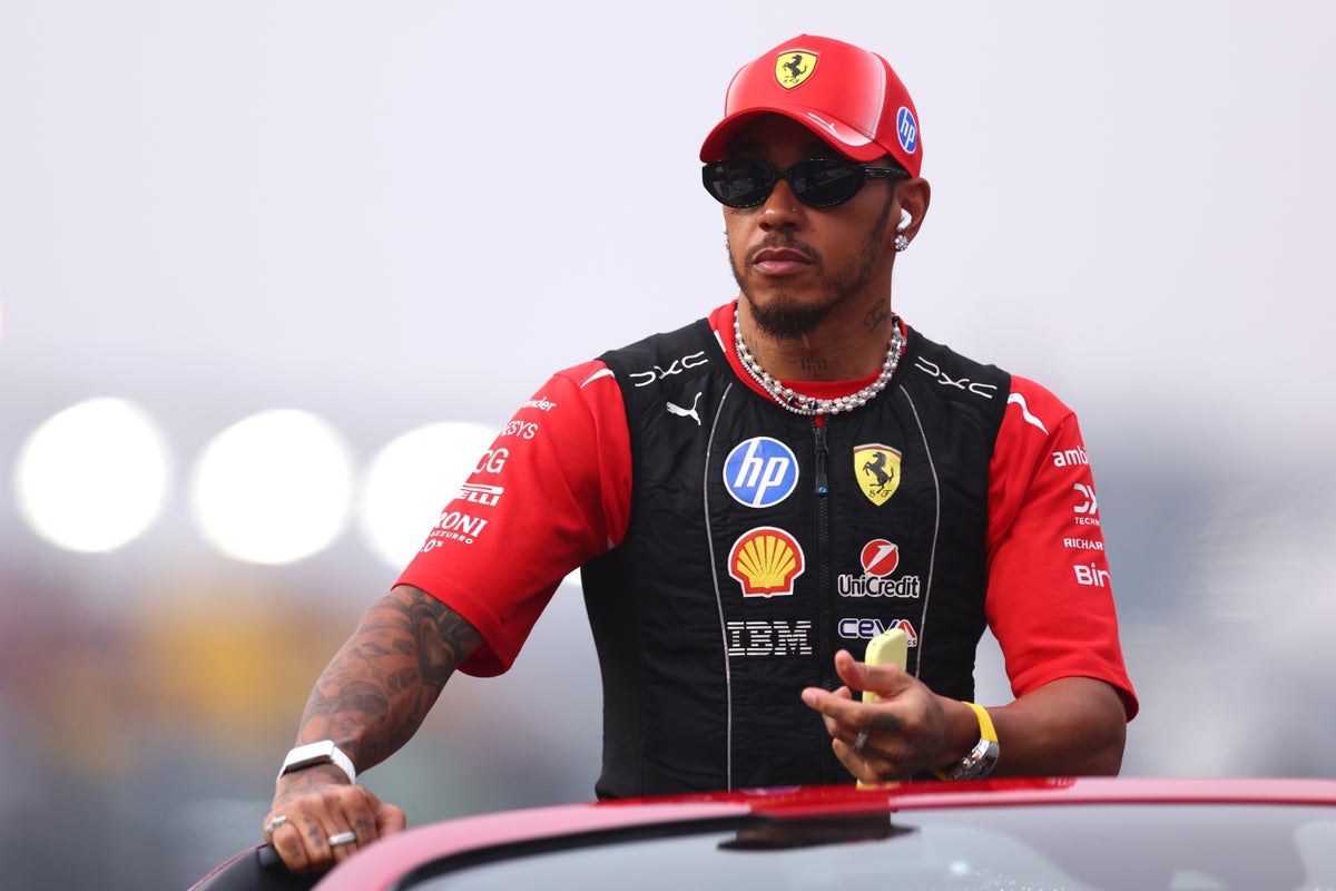 Lewis Hamilton apologises to Ferrari after strategy error costs podium in Singapore