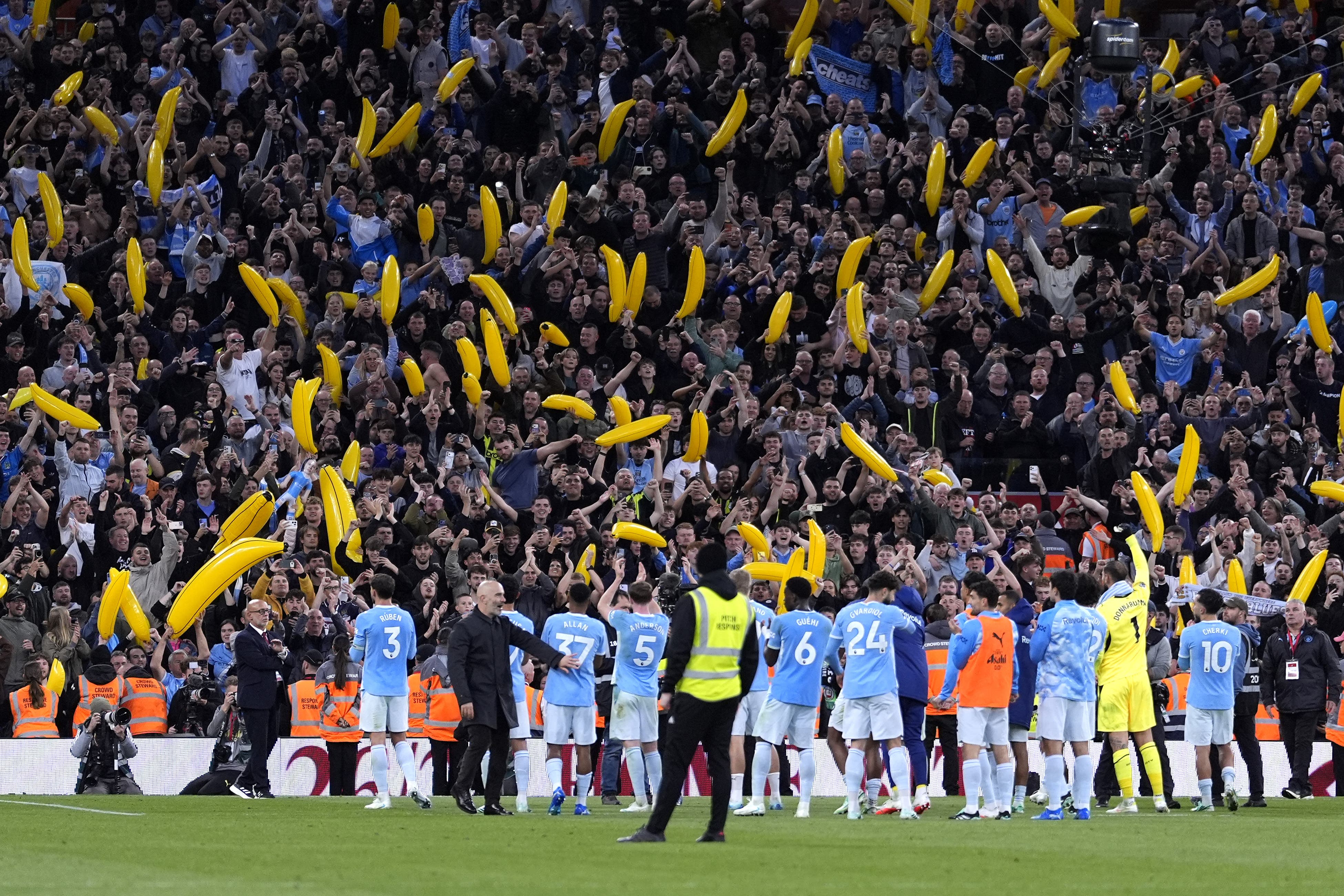 City have a three-point lead at the top of the table after six games