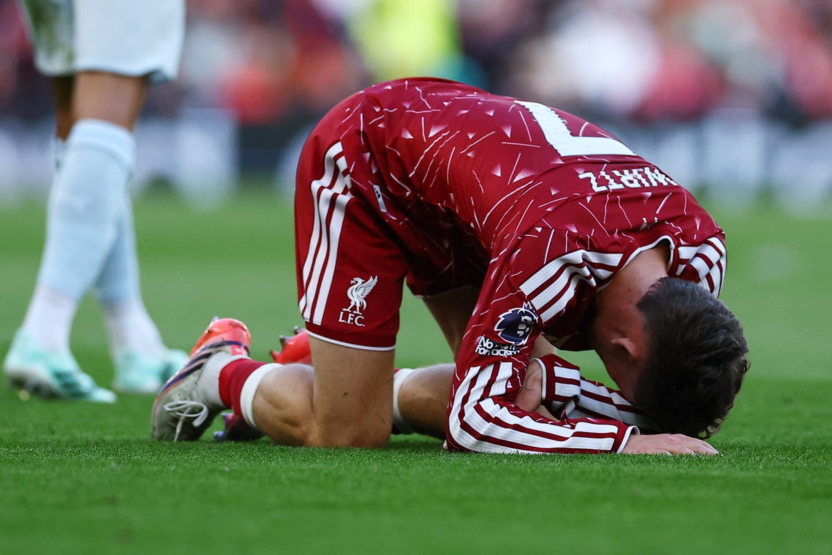 Liverpool lose to Manchester City after Gravenberch red card