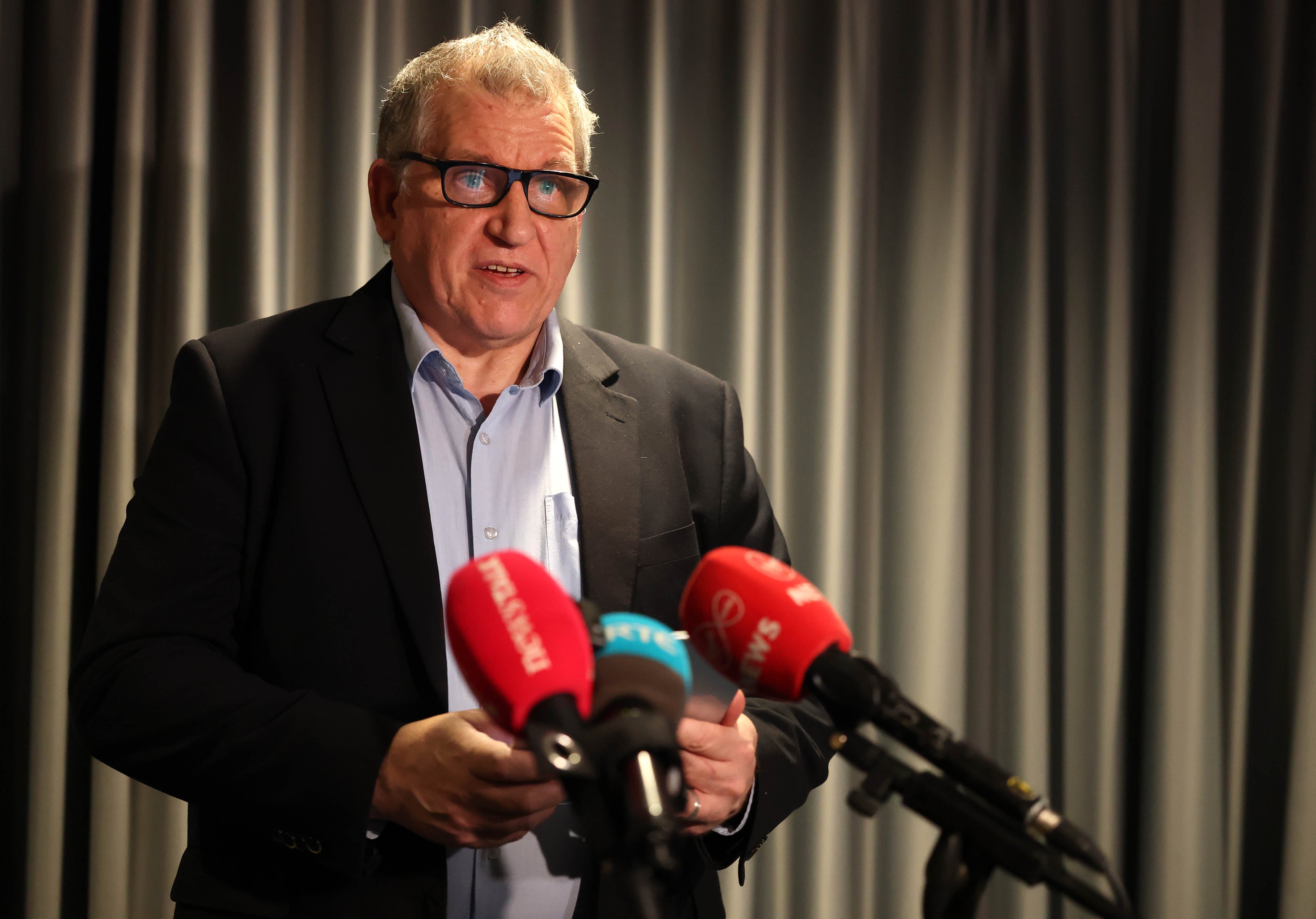 Australian construction engineer Robert Pether speaks to media at Dublin Airport on his return