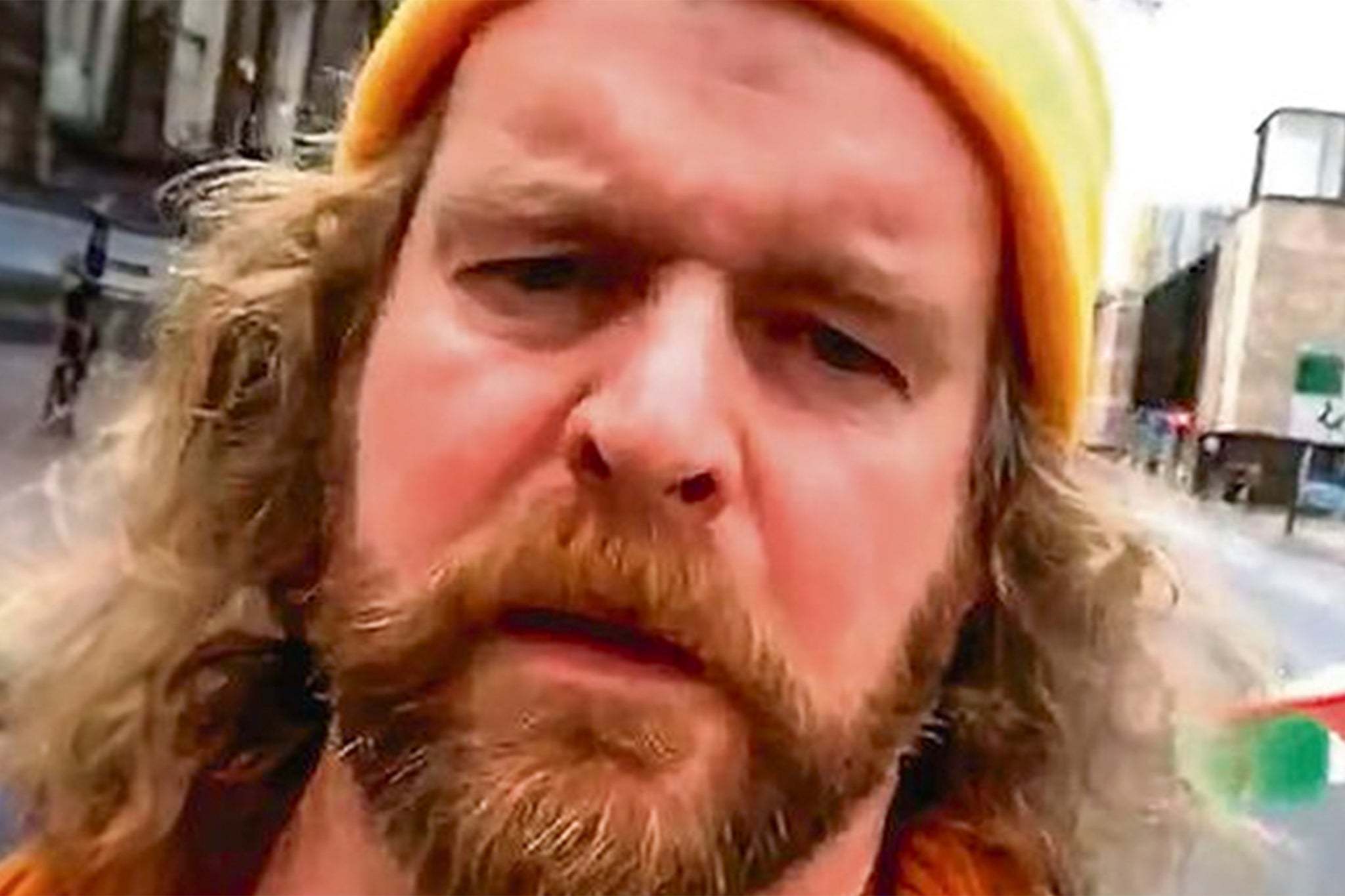 Comedian accused of abusing Jewish audience to end libel claim due to costs