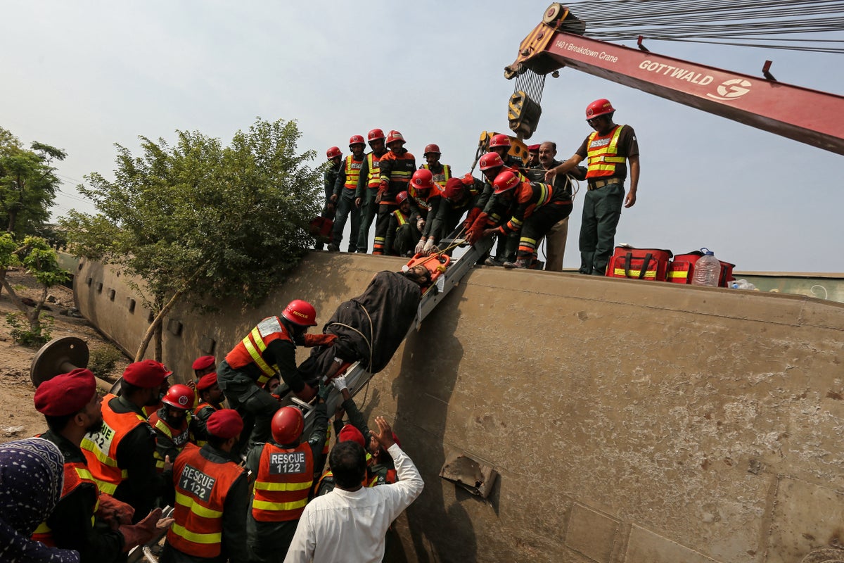 Four passengers killed and 30 injured after train derails in central Pakistan