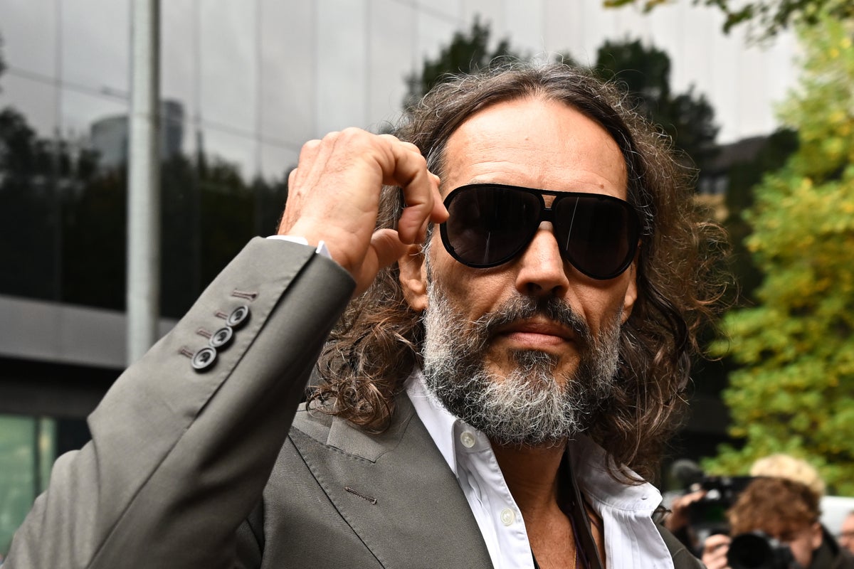 Russell Brand: Jury sworn in ahead of rape and sexual assault trial