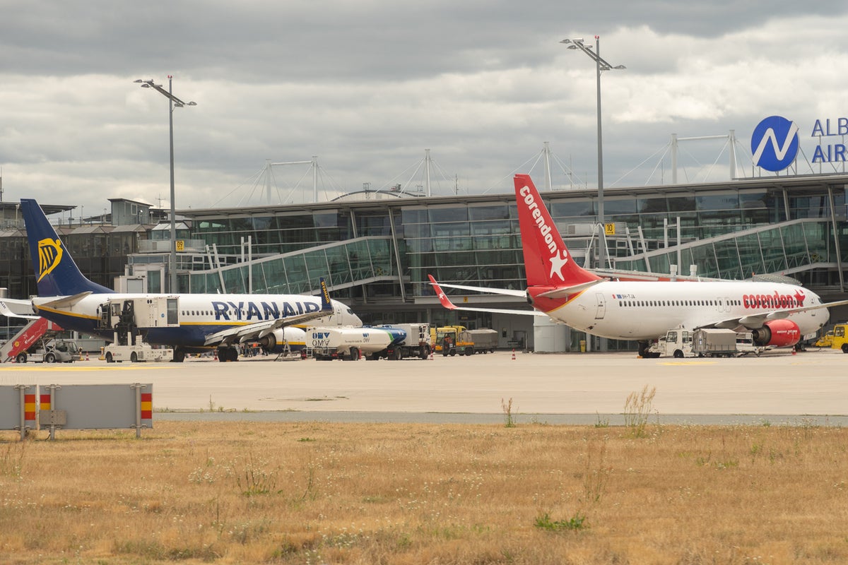 Germany shuts down Nuremberg airport amid aviation emergency