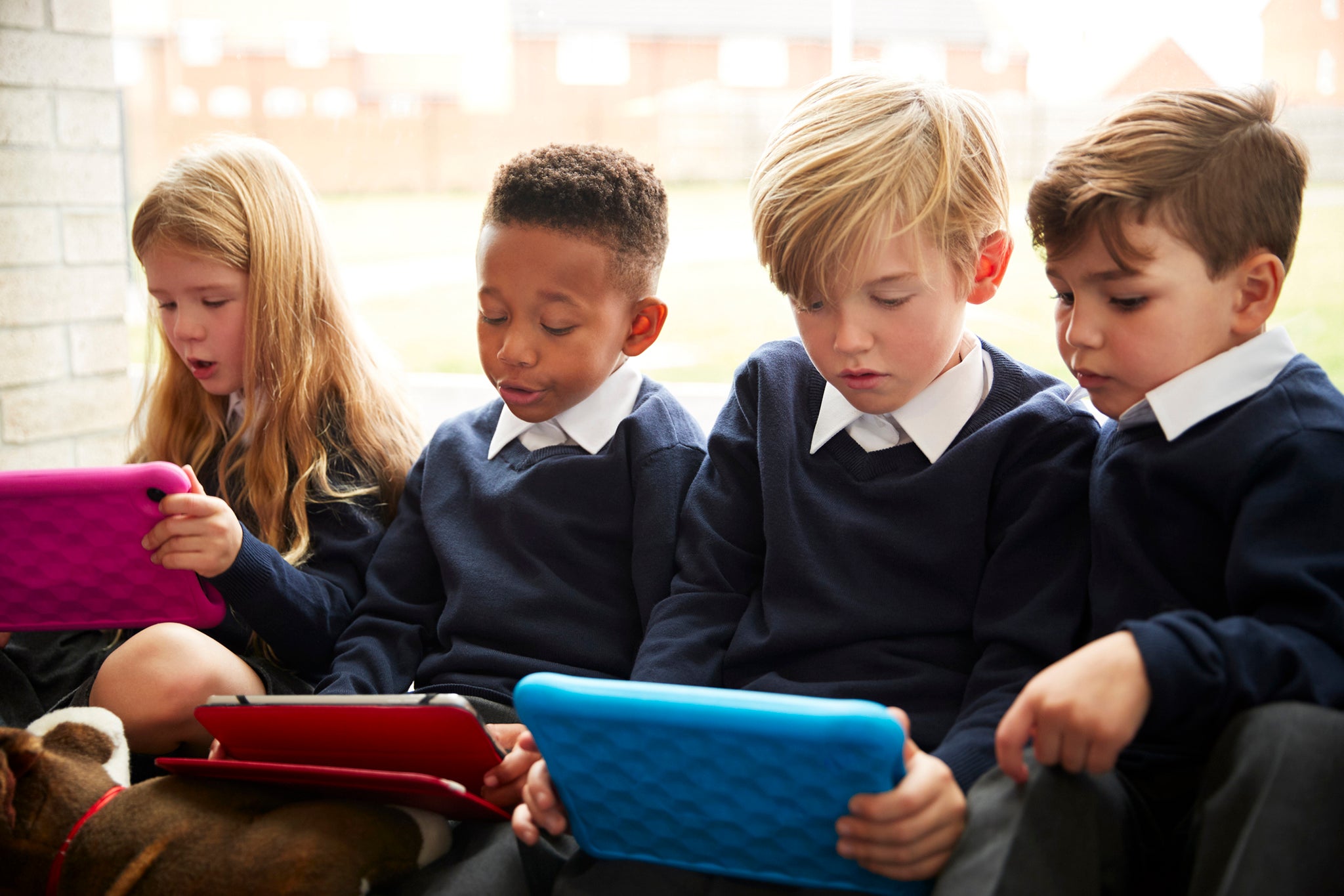 Warum alle Eltern in Großbritannien die Lehrer ihrer Kinder bitten sollten ...