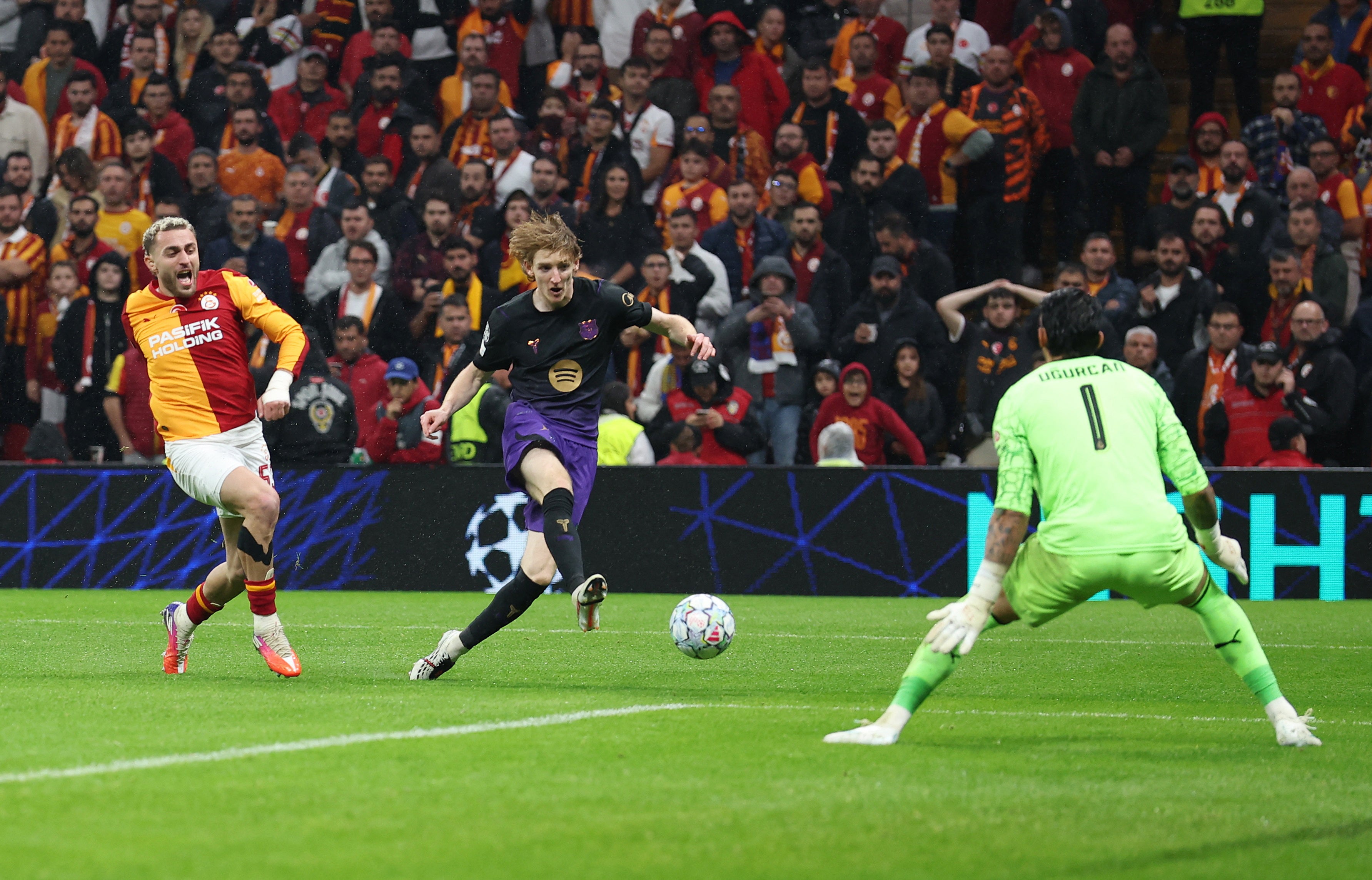Anthony Gordon scored his first Champions League goal for Barcelona