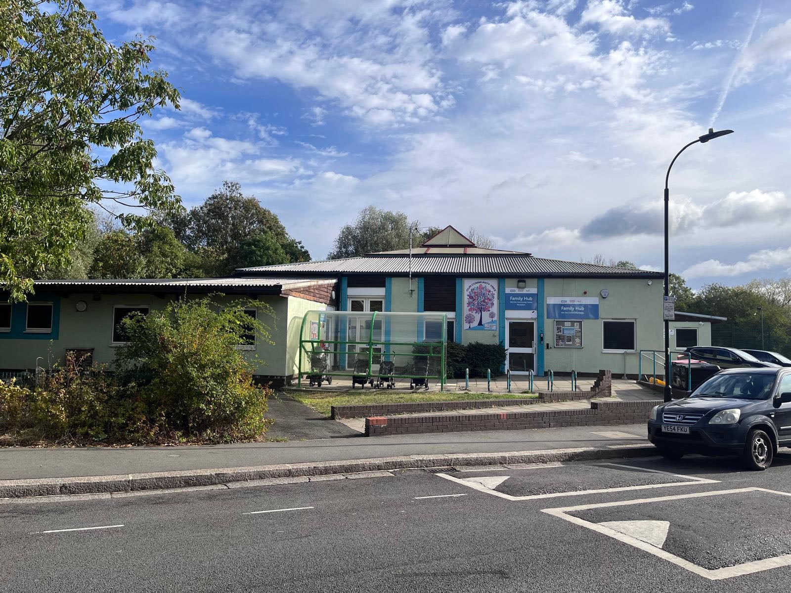 Youth worker sacked after giving injured child tissue in breach of ...