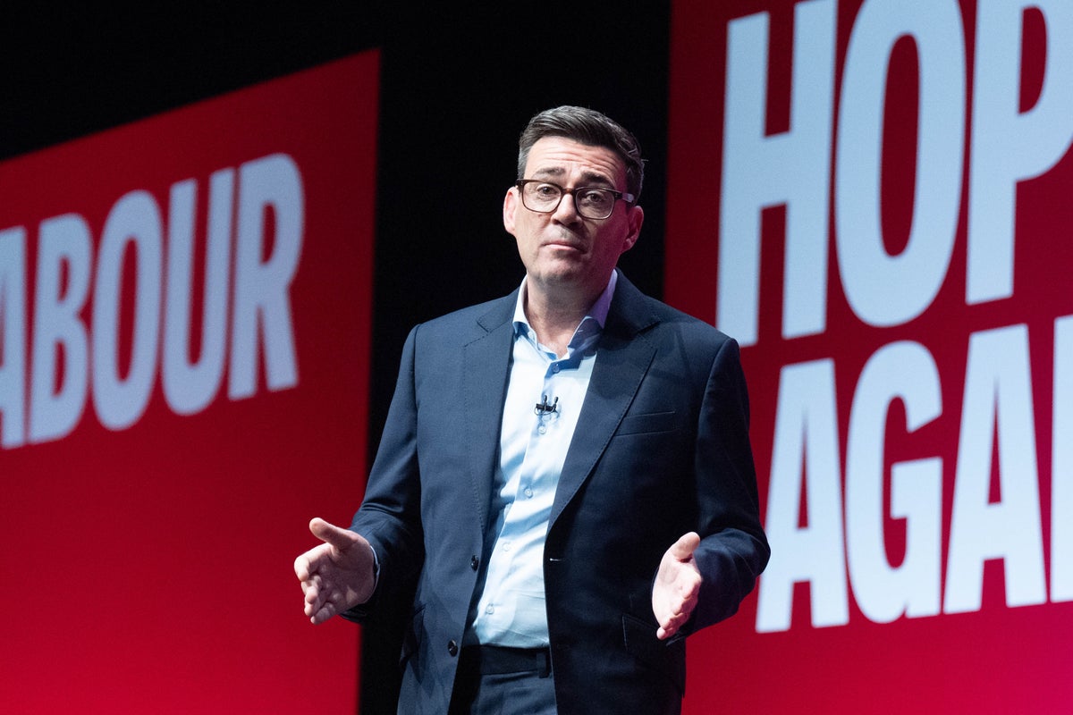 UK poll tracker: Labour holds lead in close race – but Tories gain ground